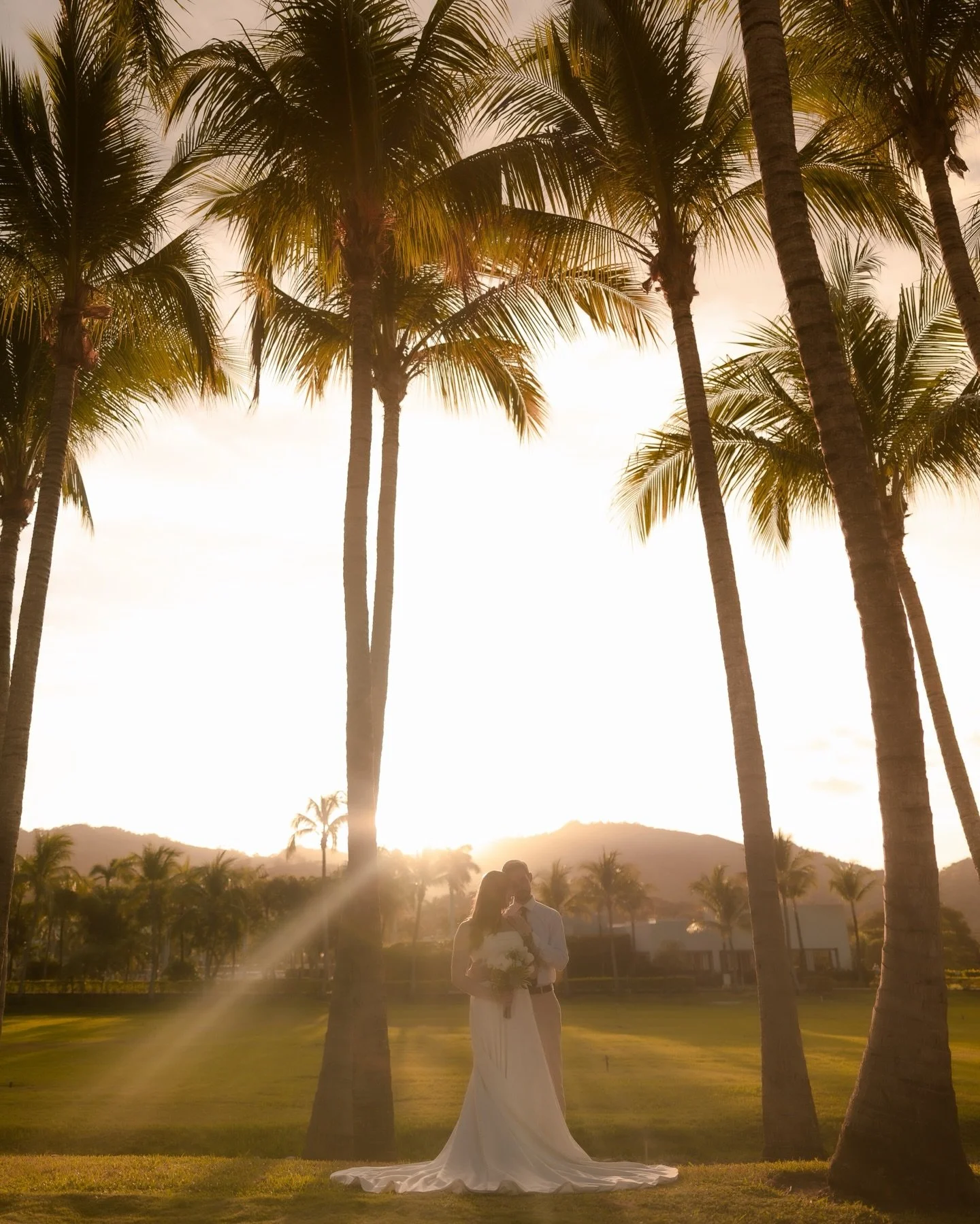 Marrying the one you love, when you know, you just know.
Six years down and forever to go. 🤍

Hannah and I connected months ago on Facebook, and from the very first conversation, it just felt easy. By the time the wedding day arrived, it felt less l