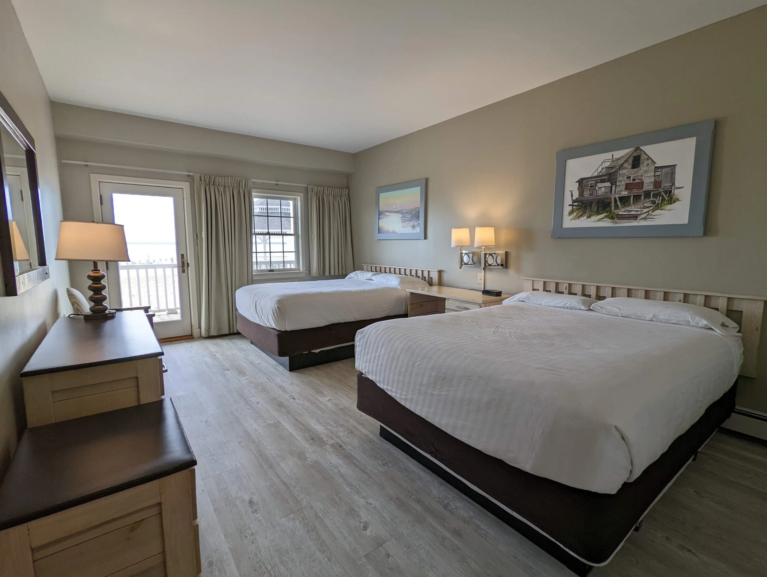 South section room with two queen beds