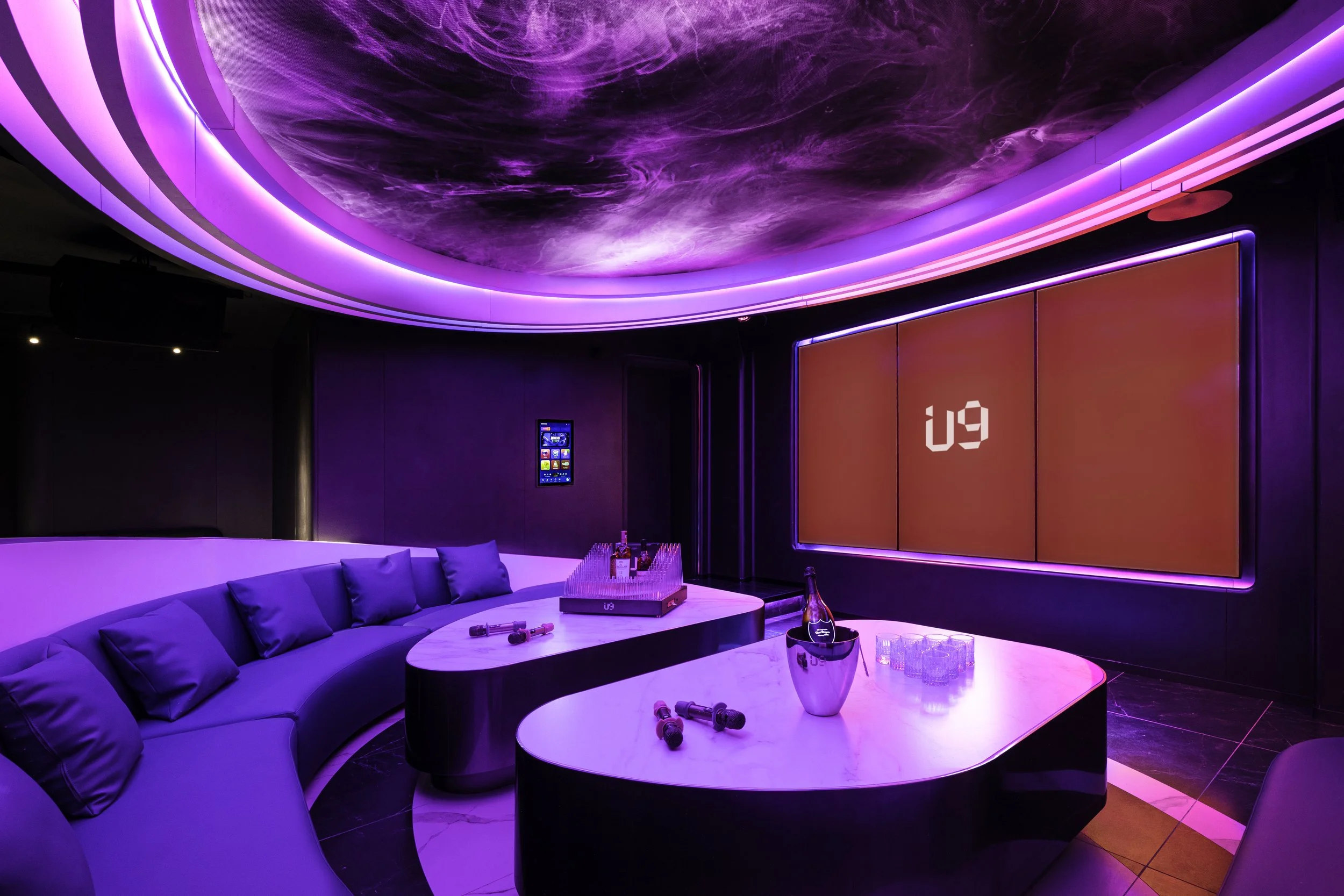 U9 - room 9 - 02.jpg