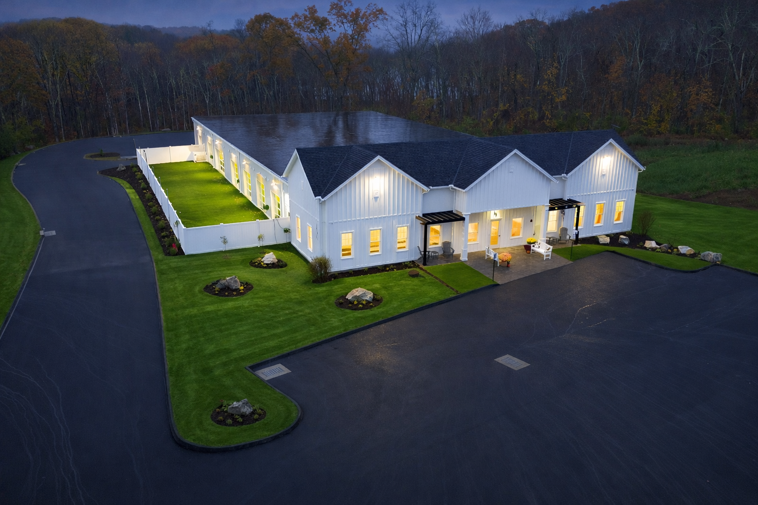 Pet Resort - Middlebury CT