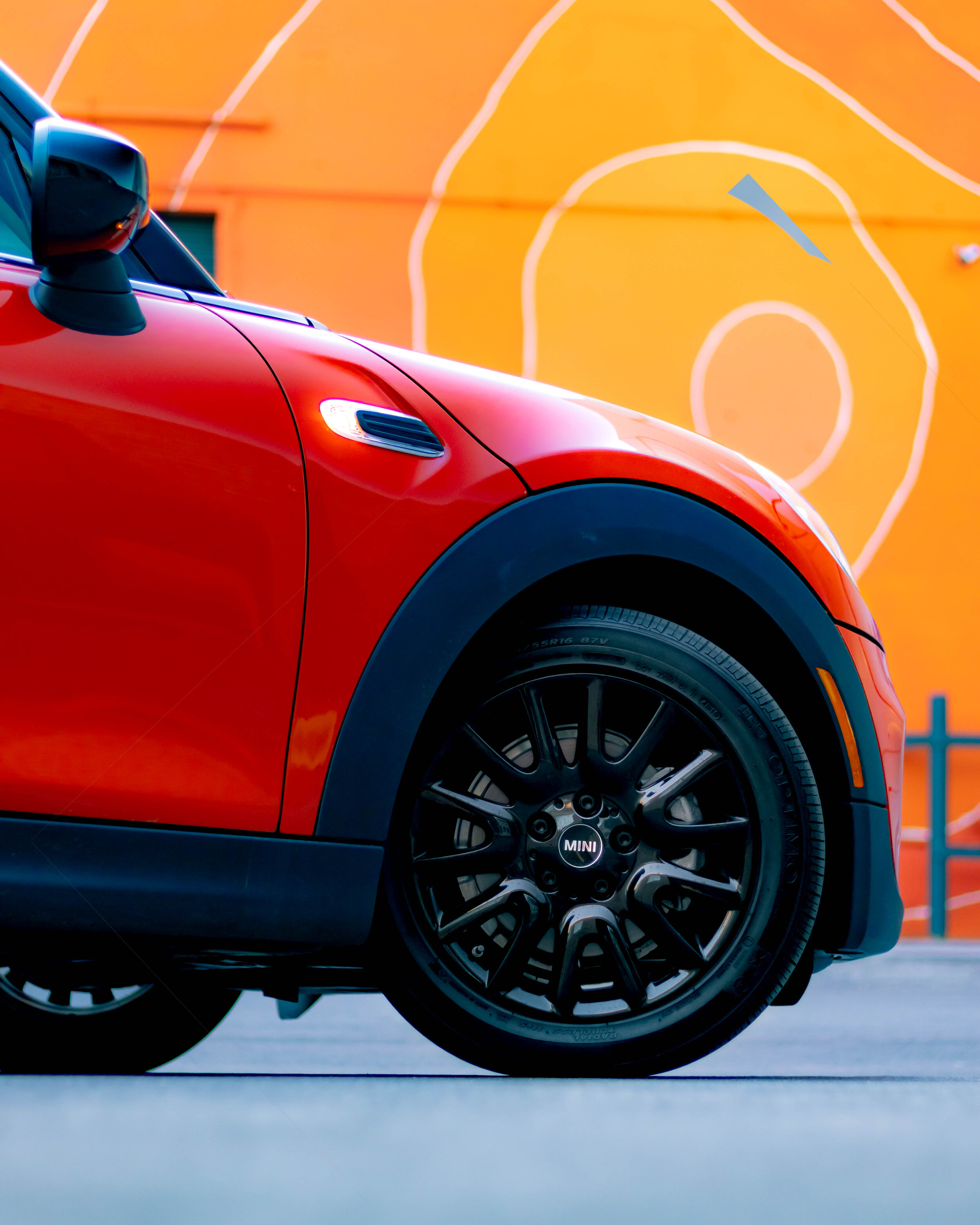 Passenger_Side_Mini_logo_Leveled.jpg