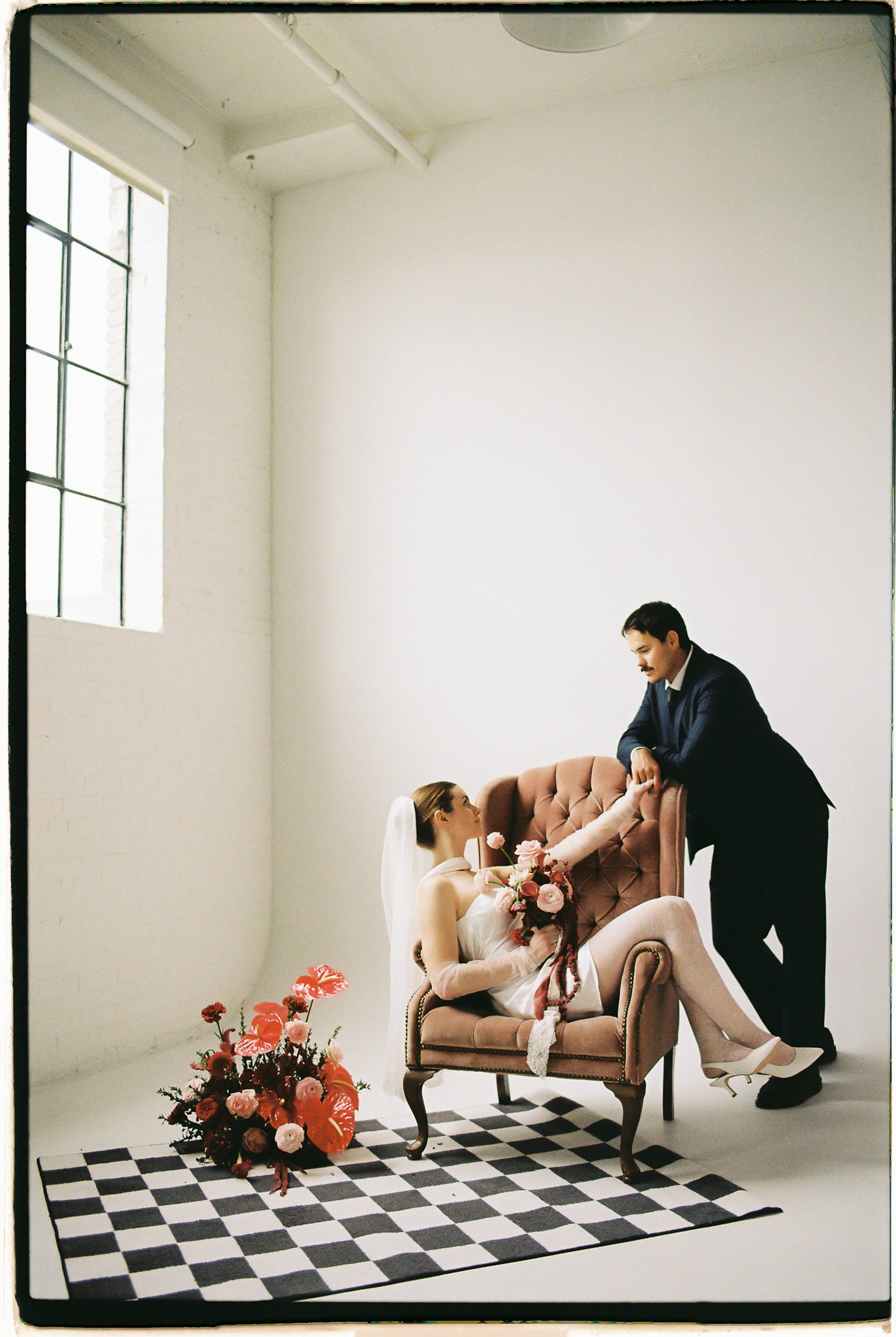 modern-retro-editorial-wedding-inspiration-utah-42.jpg