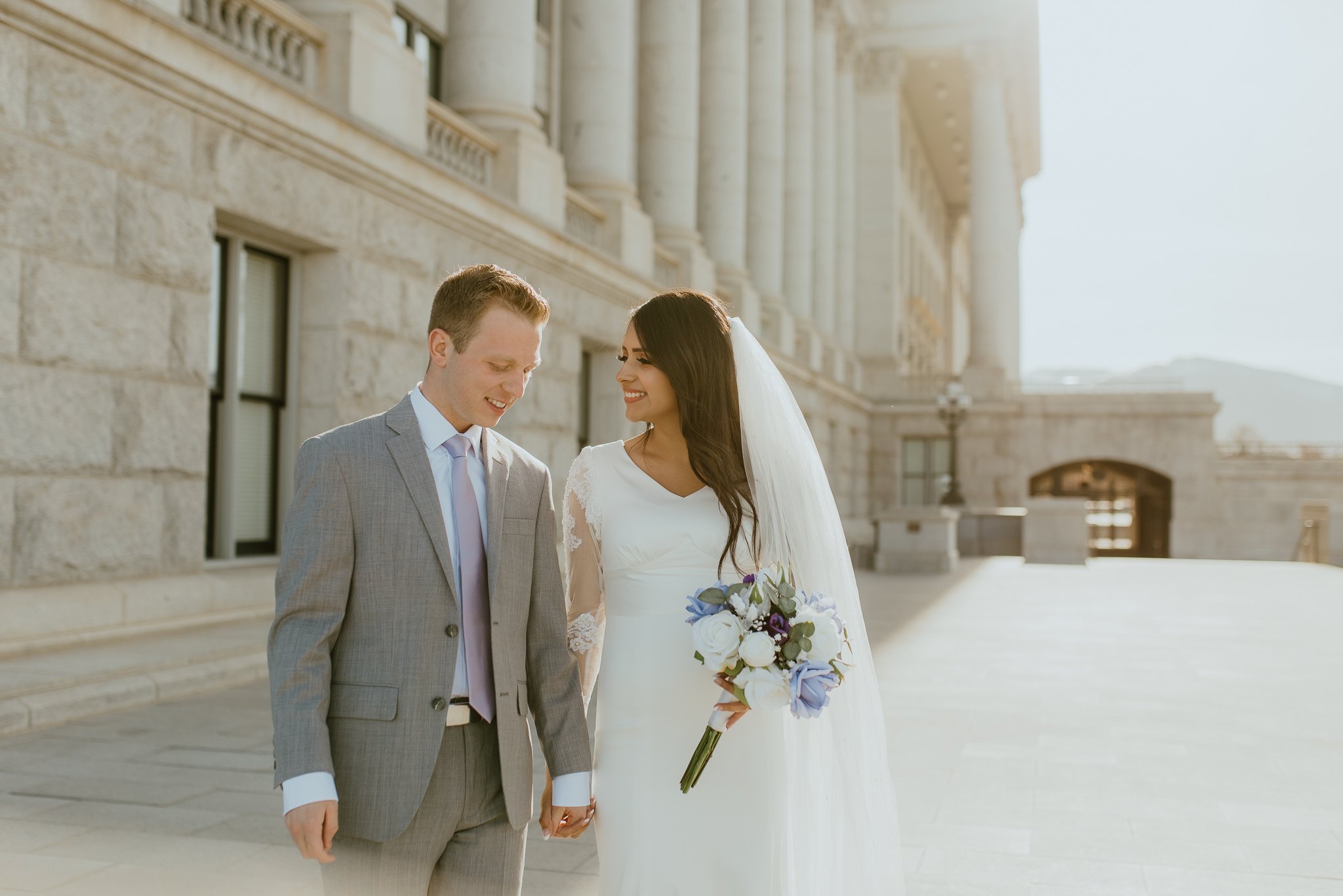 Utah-State-Capitol-Spring-Blossons-Bountiful-LDS-Wedding-Hopesandcheers-photo-12