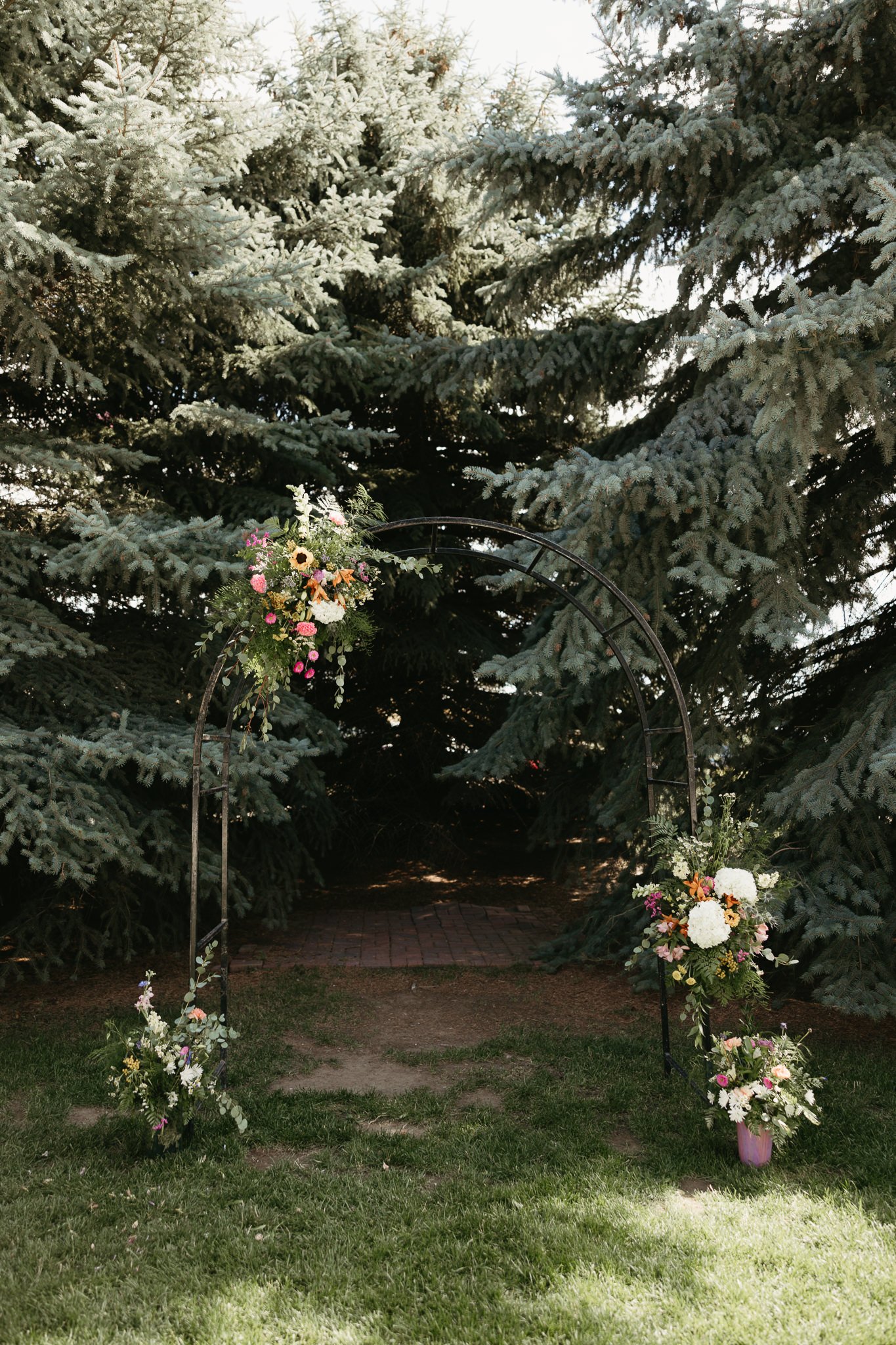 Idaho-Falls-Wedding-Loft-745-Summer-Wedding-Hopesandcheersphoto-372.jpg