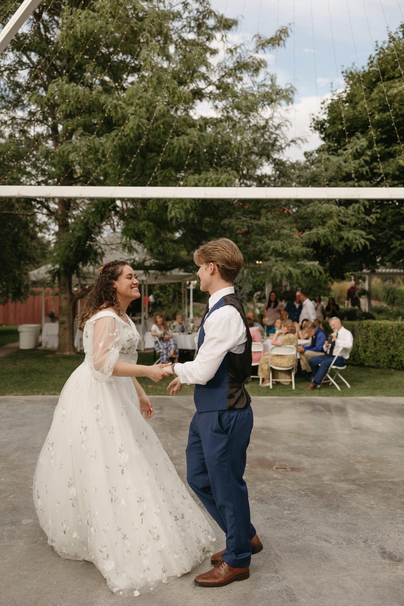 Idaho-Falls-Wedding-Loft-745-Summer-Wedding-Hopesandcheersphoto-700.jpg