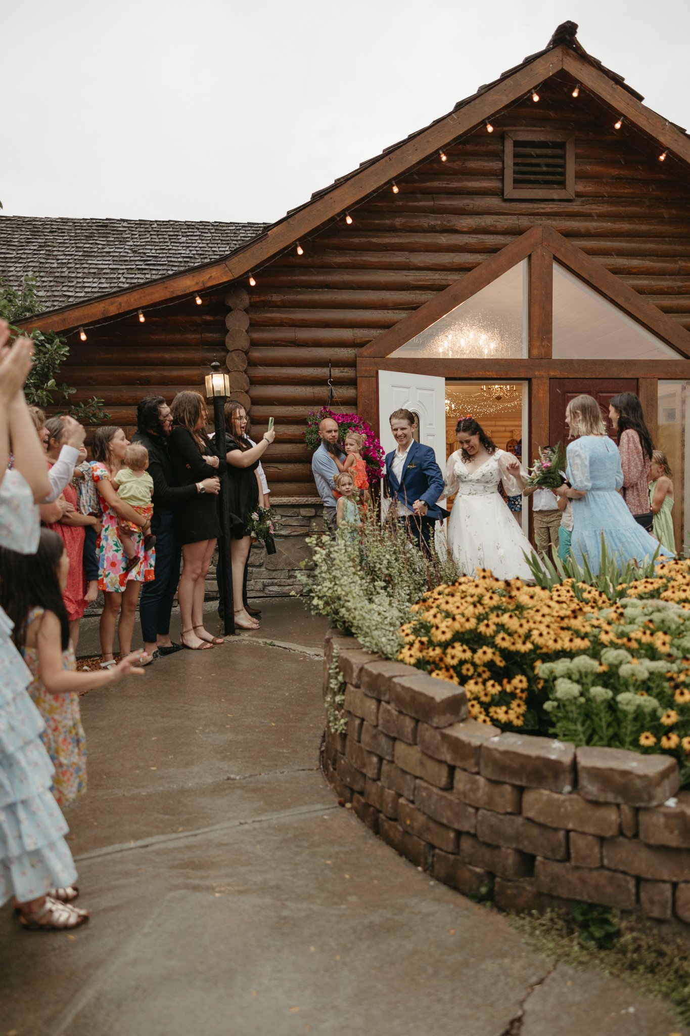 Idaho-Falls-Wedding-Loft-745-Summer-Wedding-Hopesandcheersphoto-981.jpg