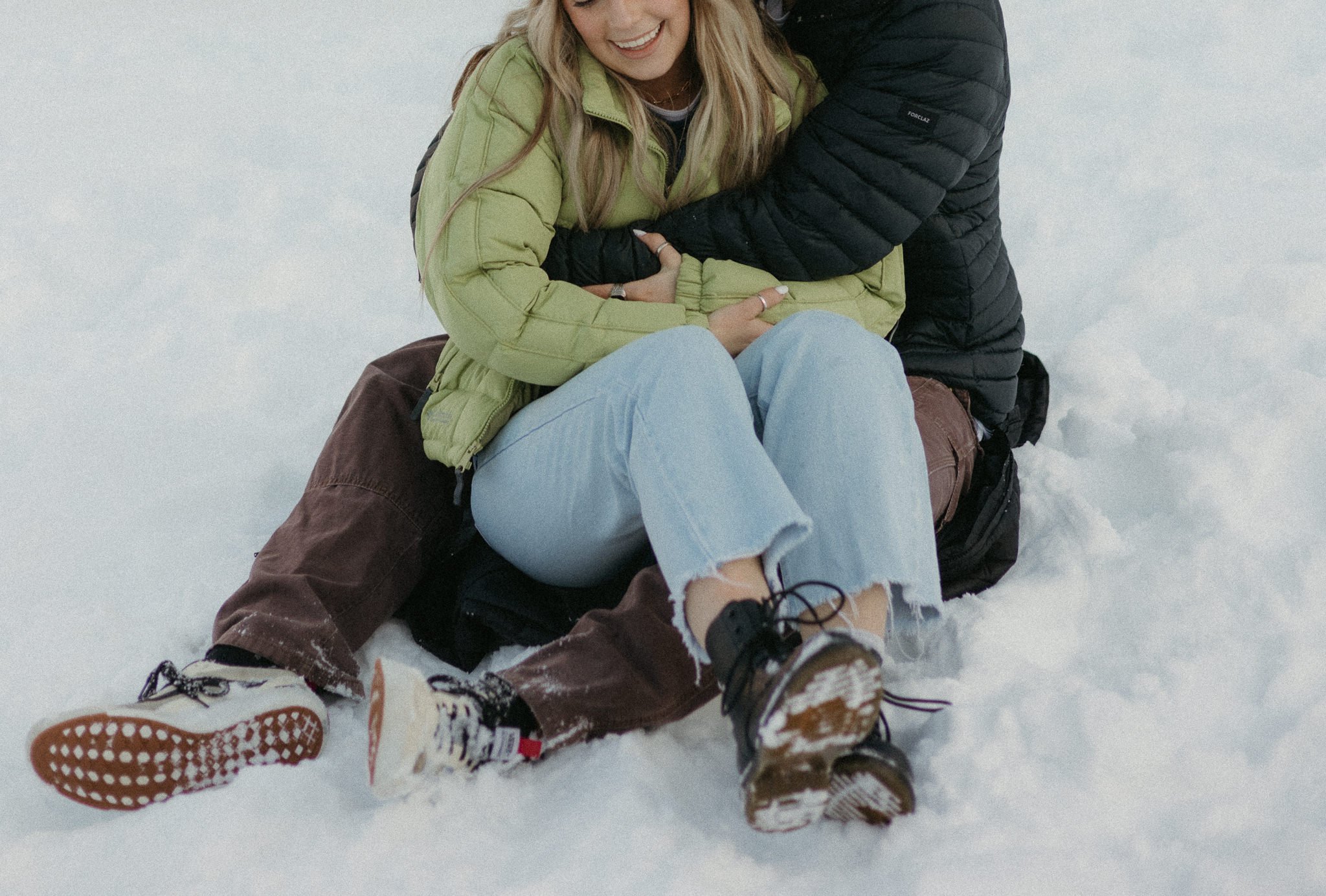Tibble-Fork-Utah-Winter-Couple-Shoot-Snow-Hopes-and-cheers-28.jpg