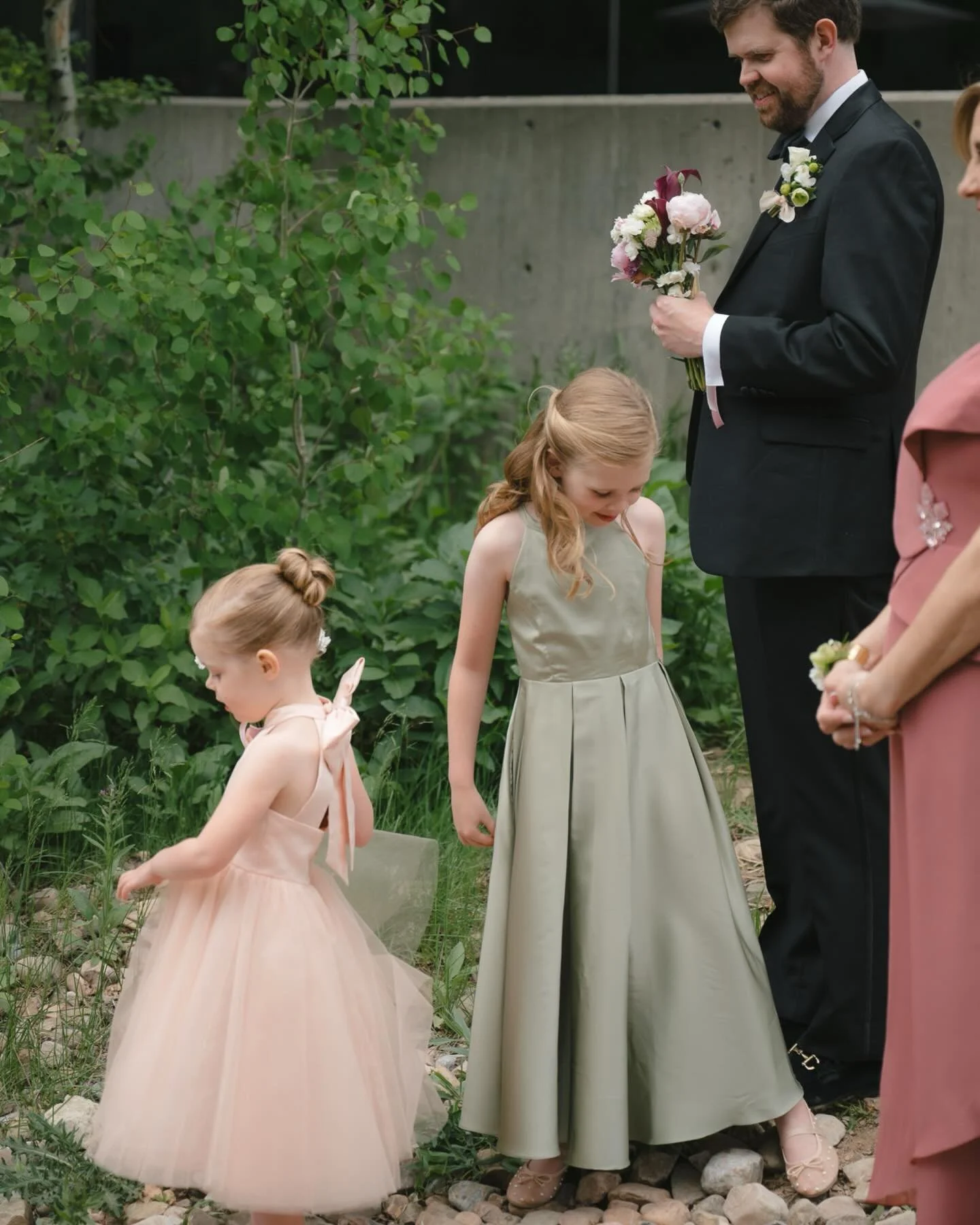 Wedding party formals and the waiting process in the eyes of the flower girls 

#utahweddingphotographer #secondshooter #utahphotographer