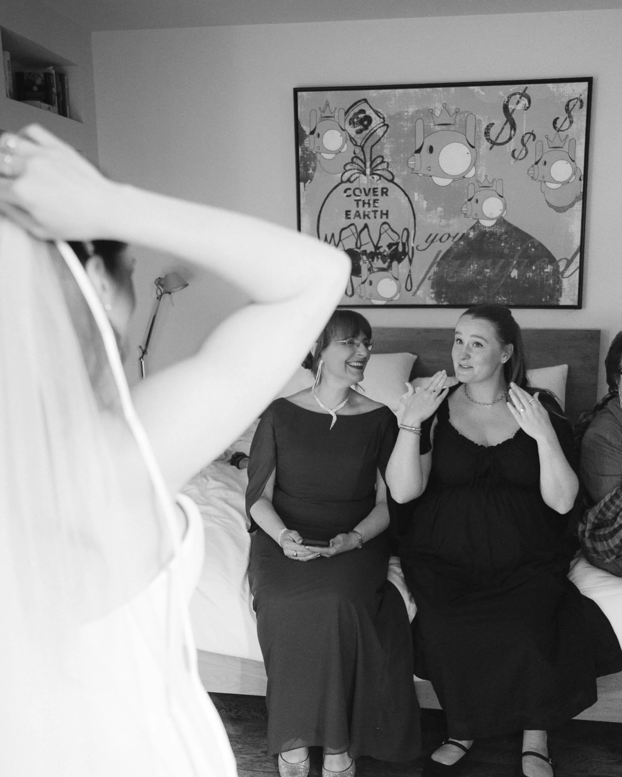 Same house different rooms. No rush, no performance. Friends moved in and out of the rooms, music played in the background, and it was just beautiful. 

#weddinggettingready #utahweddingphotographer #parkcitywedding