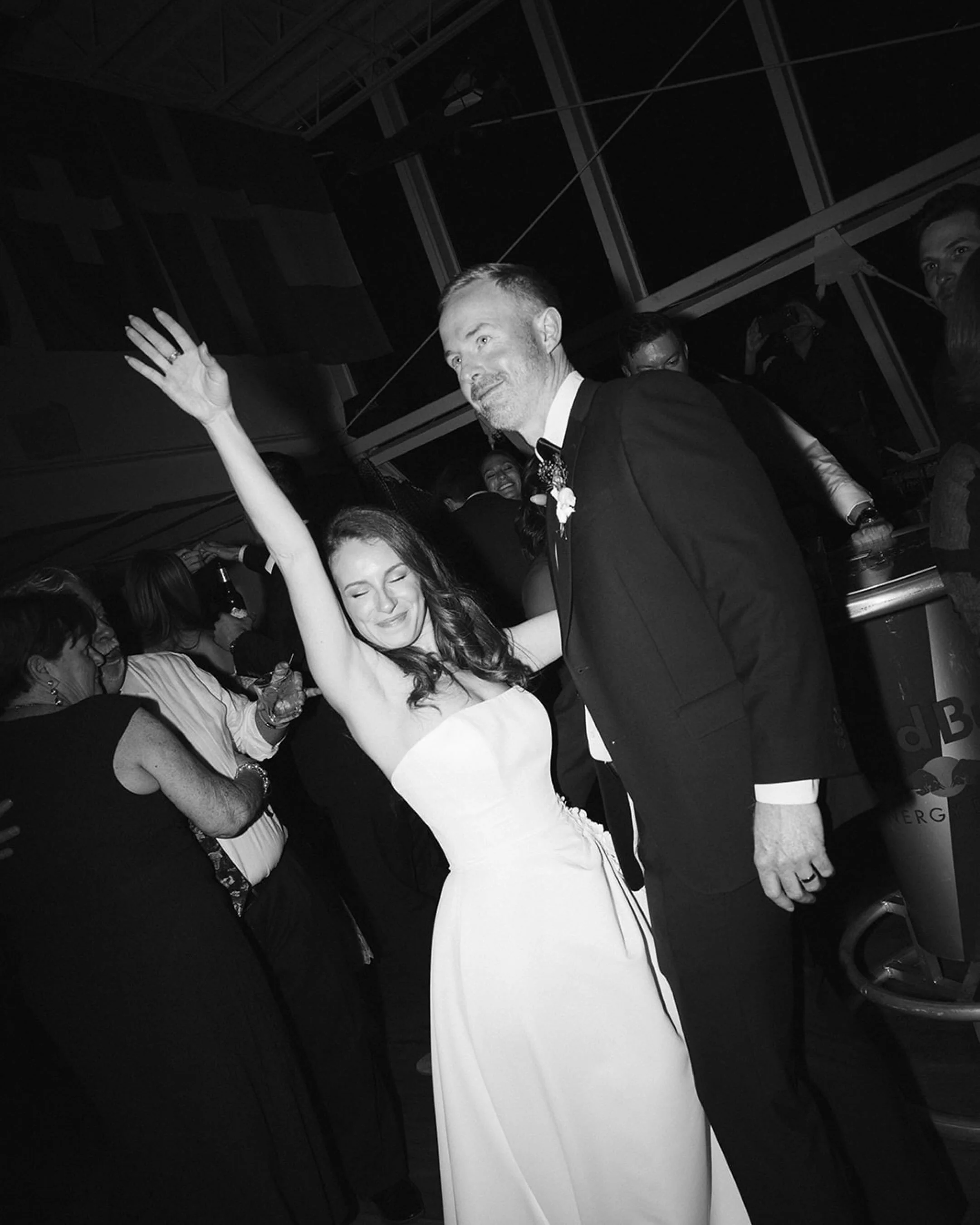 Sure, this song wasn&rsquo;t actually playing, but it&rsquo;s all I hear looking at these photos 😅

C&amp;C decided to take the wedding party straight to the local bar, and it was such a cool move! Honestly, one of  the best way to end your wedding 