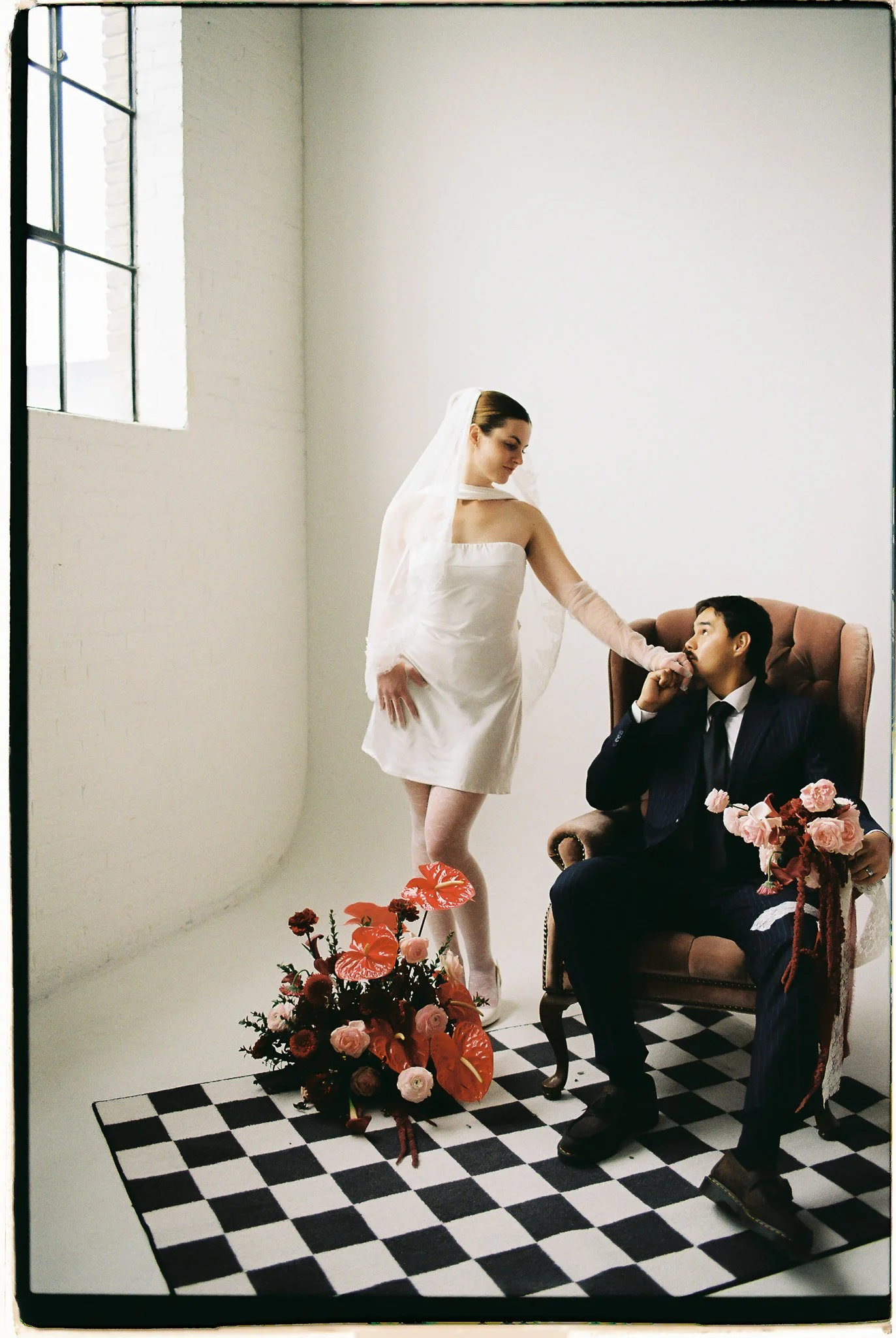 modern-retro-editorial-wedding-inspiration-utah-36.jpg