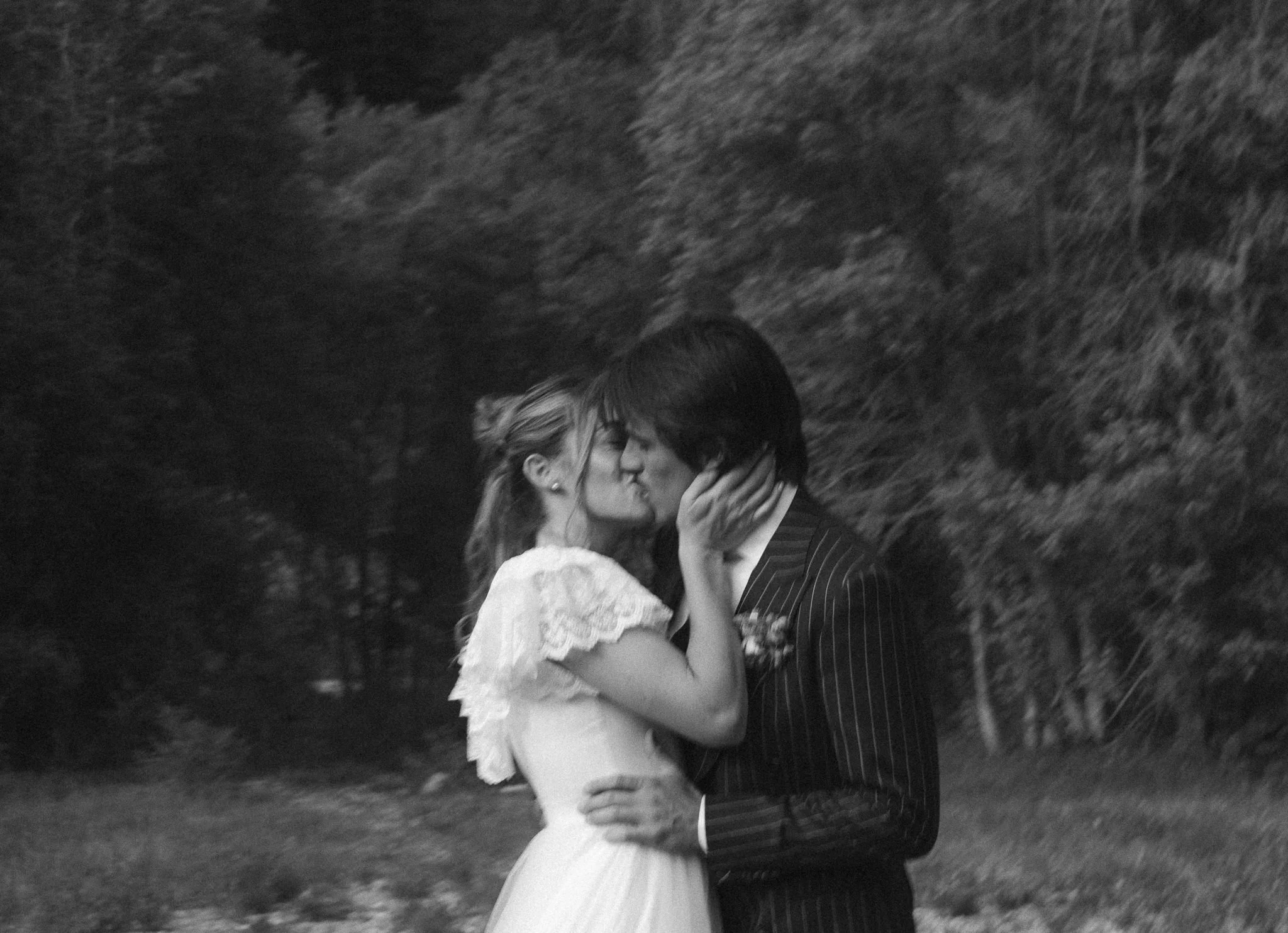 big-cottonwood-canyon-wedding-photos-97.jpg