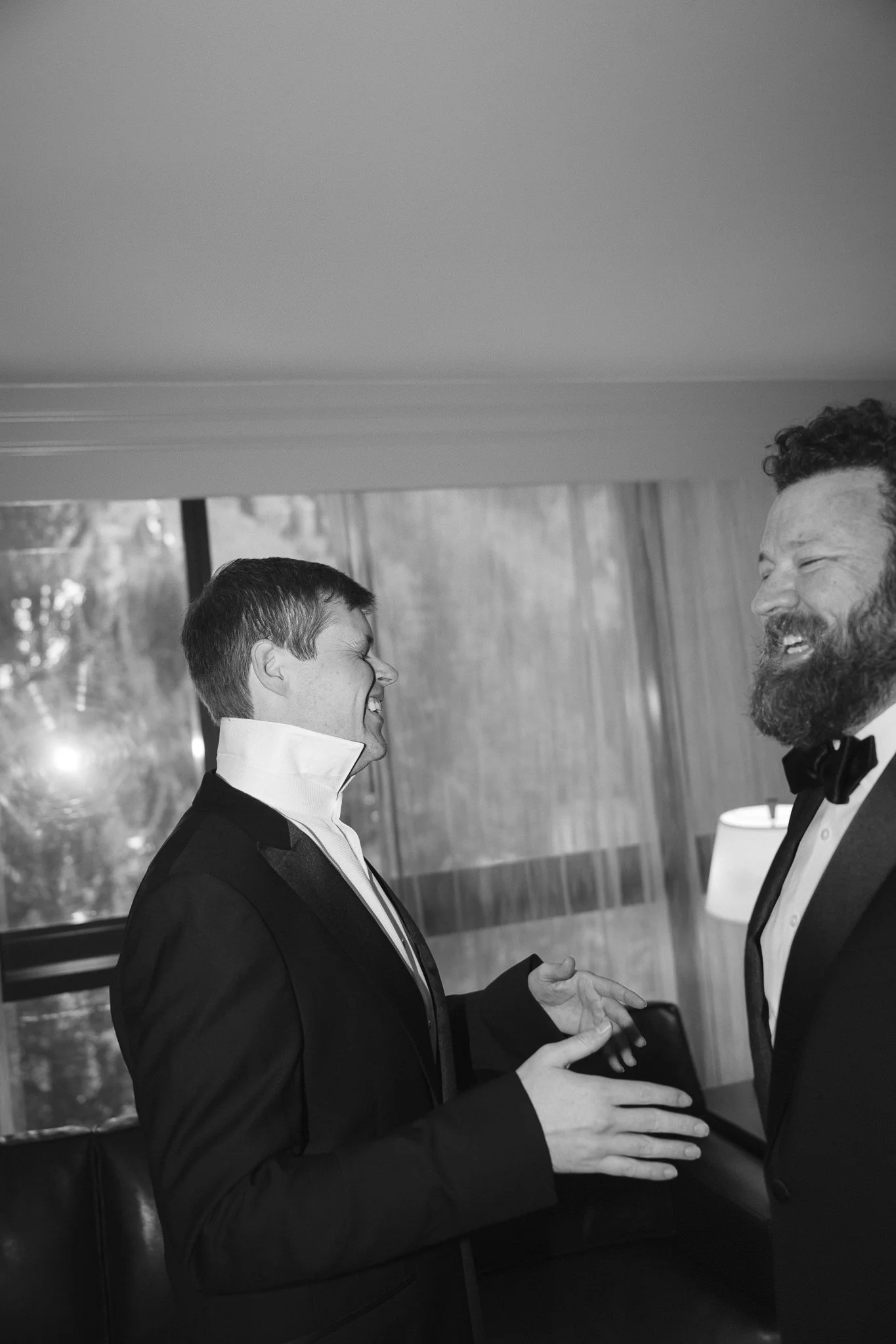 wedding groom getting ready