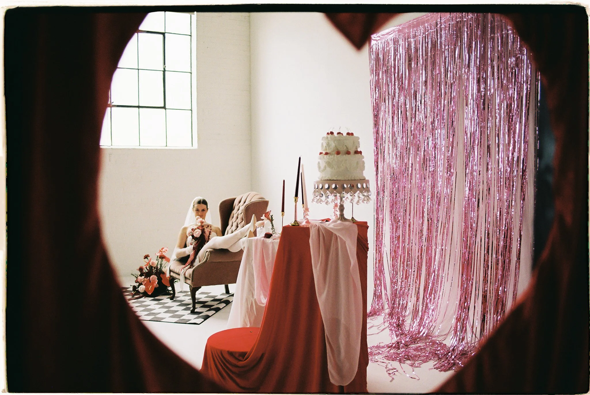 modern-retro-editorial-wedding-inspiration-utah-40.jpg