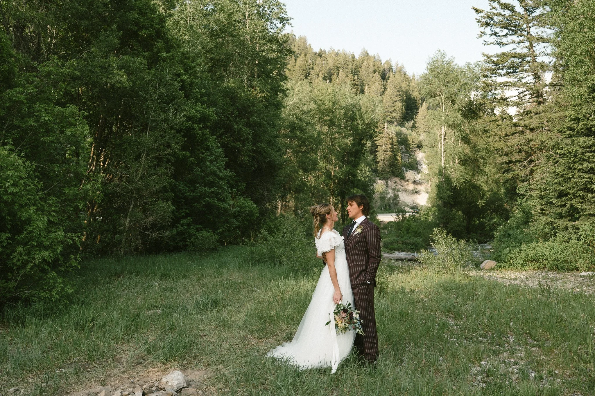 big-cottonwood-canyon-wedding-photos-64.jpg