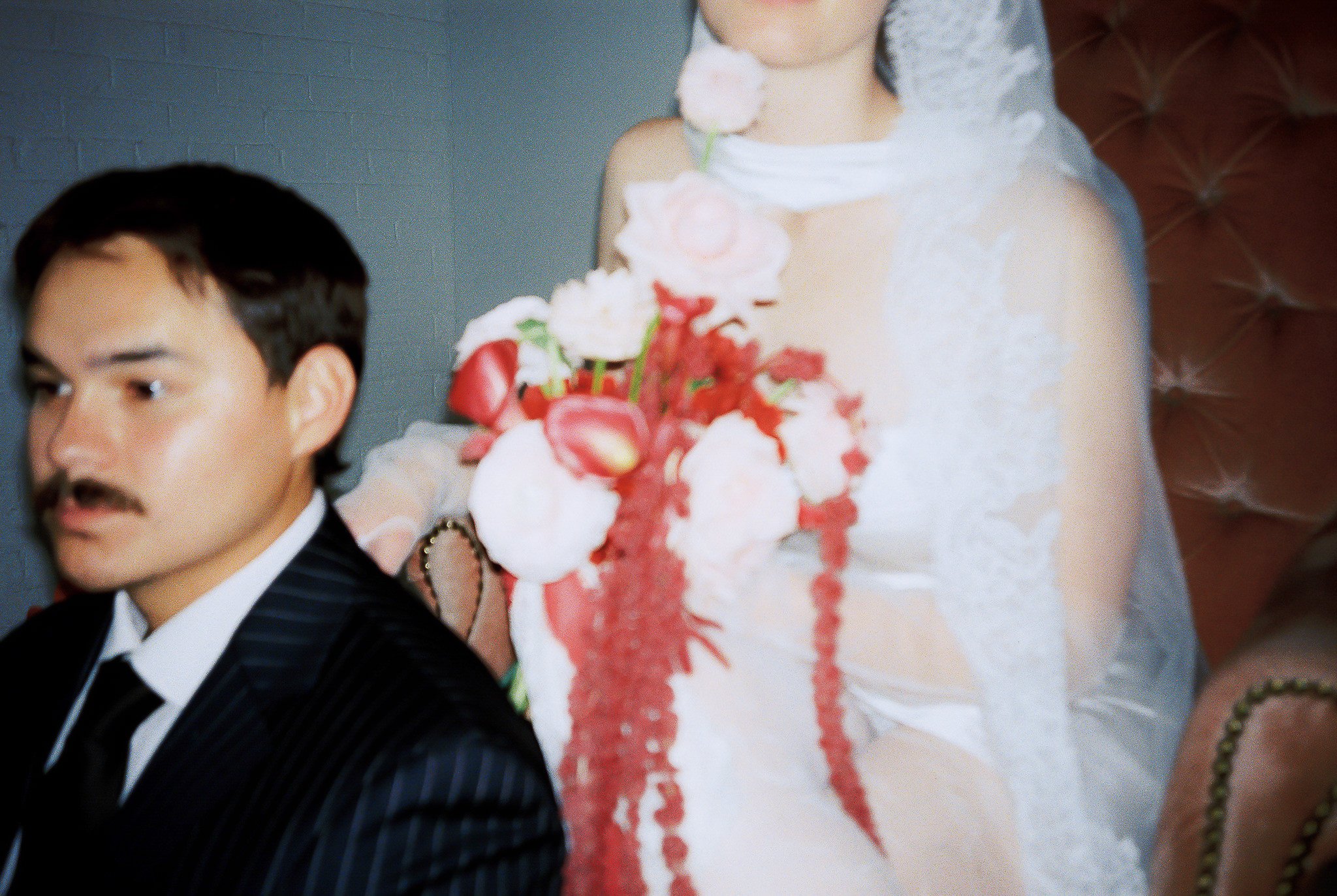 modern-retro-editorial-wedding-inspiration-utah-6.jpg