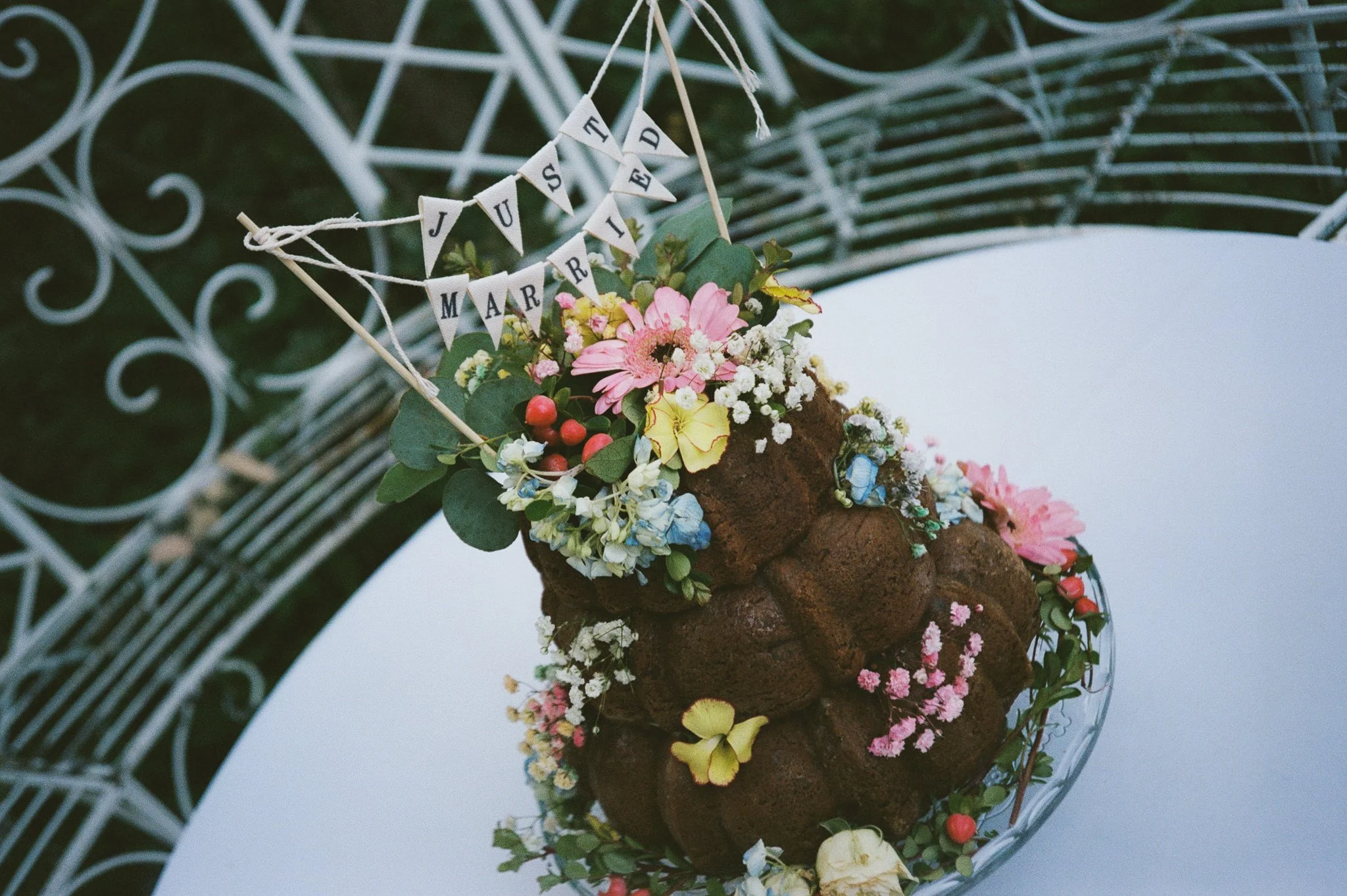 backyard-wedding-ceremony-15.jpg