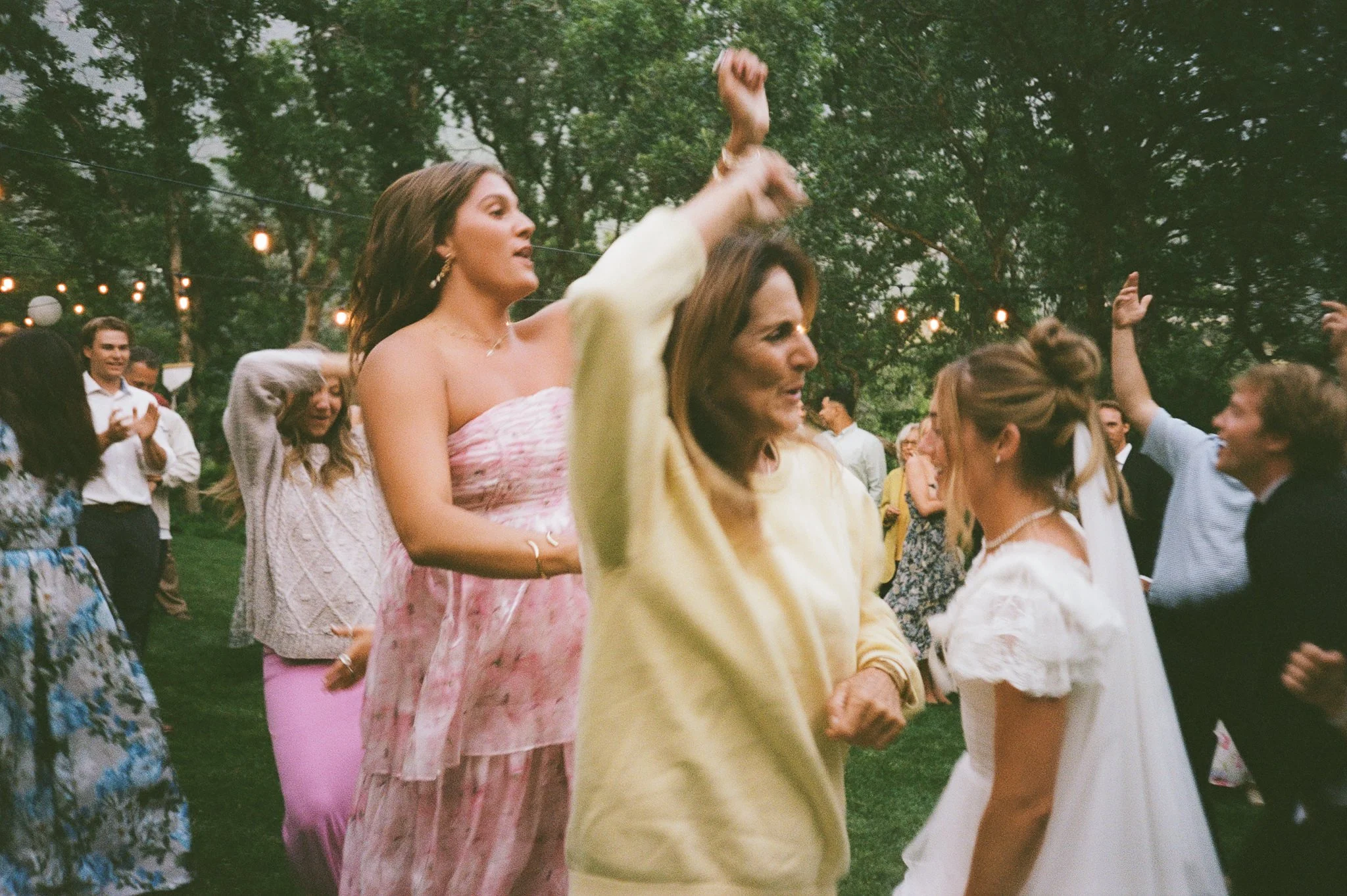 backyard-wedding-ceremony-23.jpg