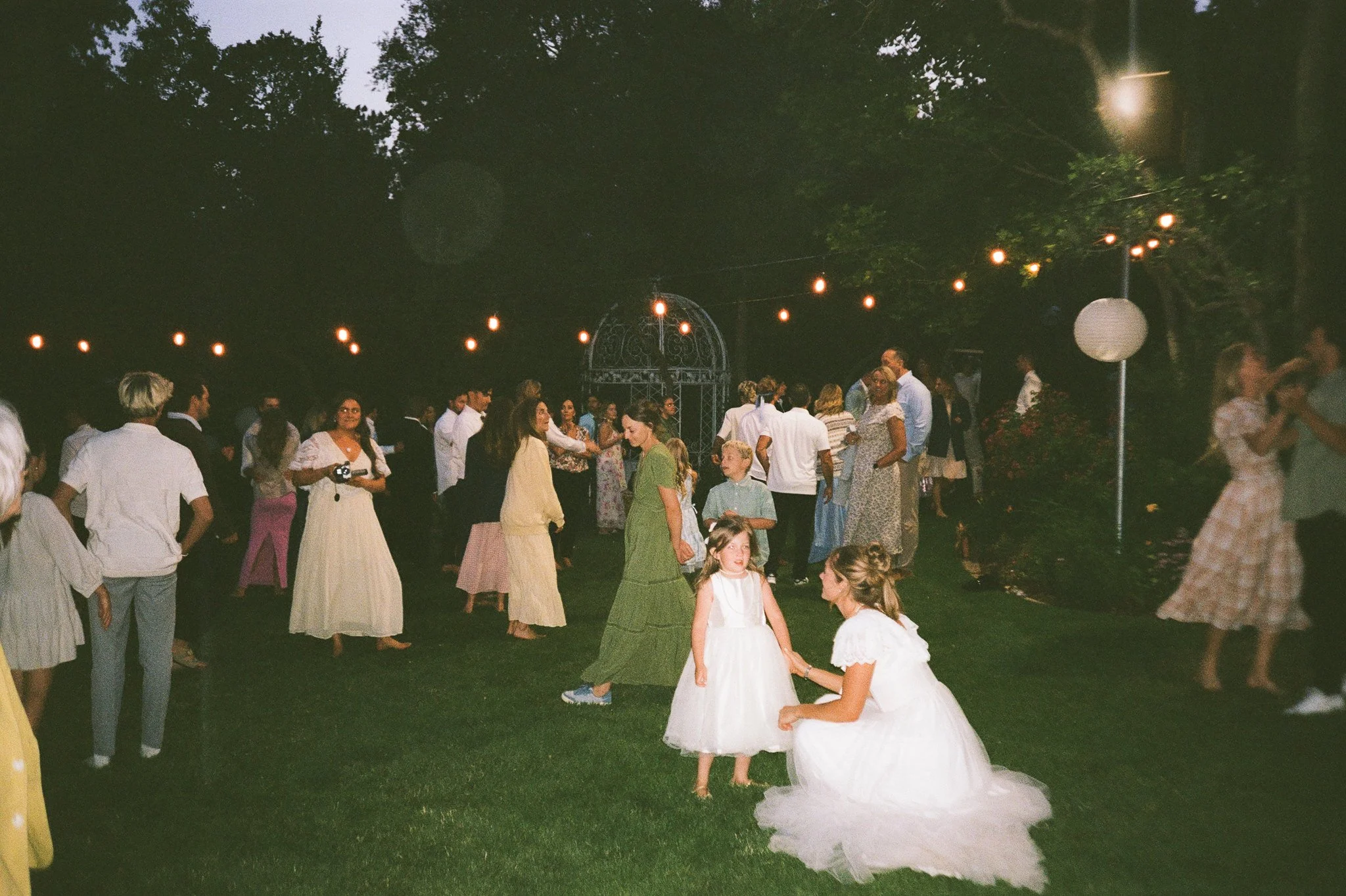 backyard-wedding-ceremony-27.jpg