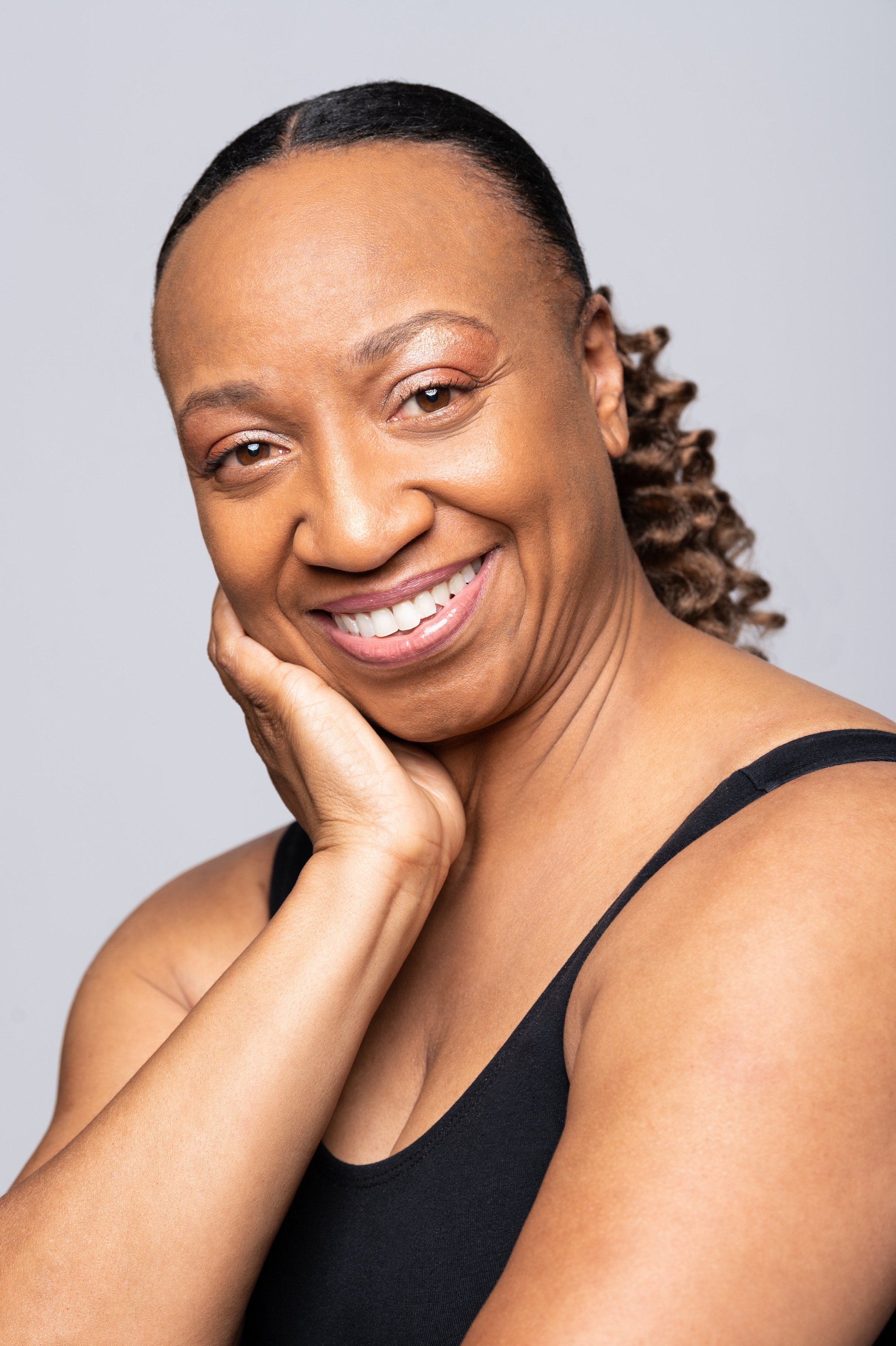 Amanda Headshot 3 - Shocphoto.jpg