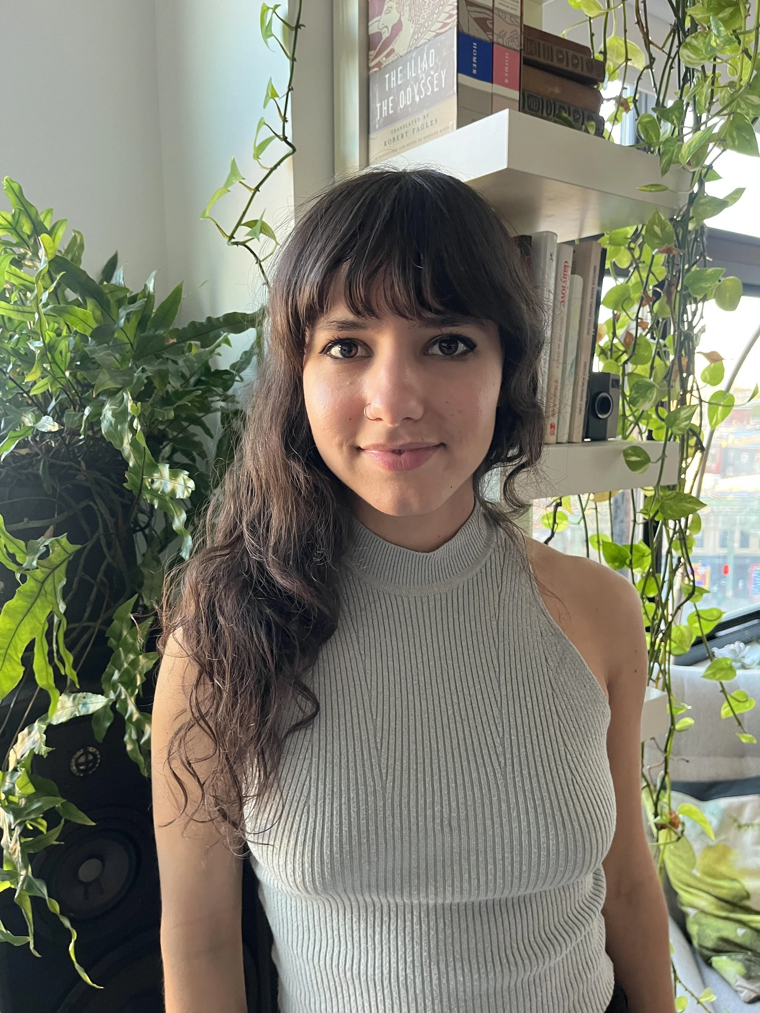 Fernanda from  Polycurious Pod