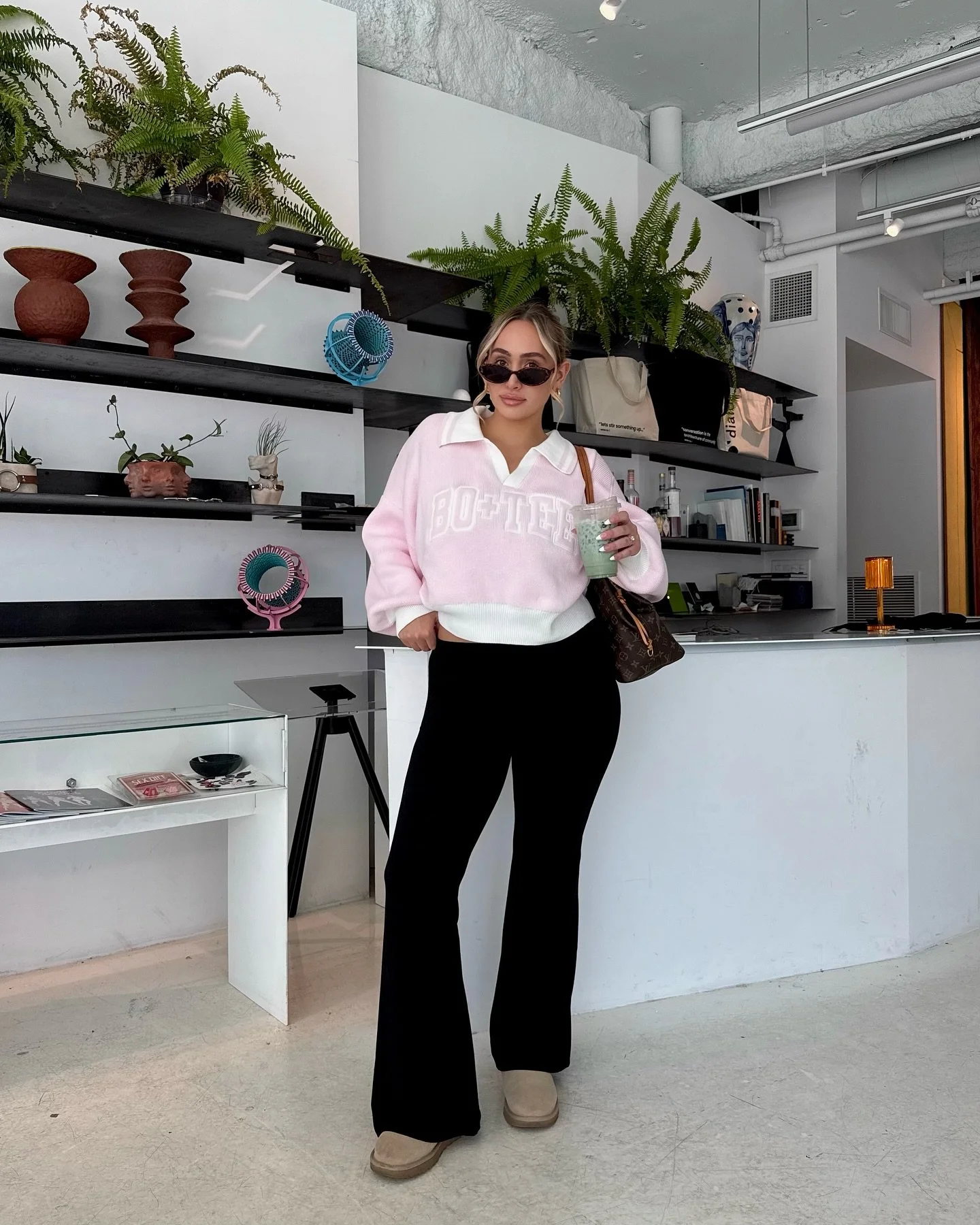 it&rsquo;s officially cozy season 🧸💕☕️ @ohpolly @boandtee 
&bull;
&bull;
&bull;
&bull;
#falloutfit #falloutfitideas #outﬁtinspo #girlswear #ootd