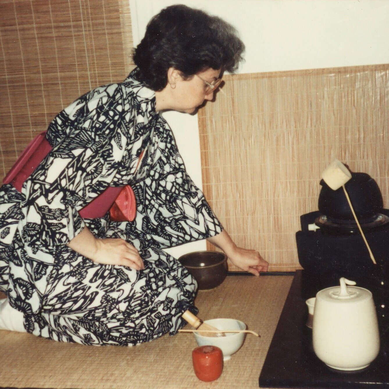 Practing tea ceremony at home, 1984