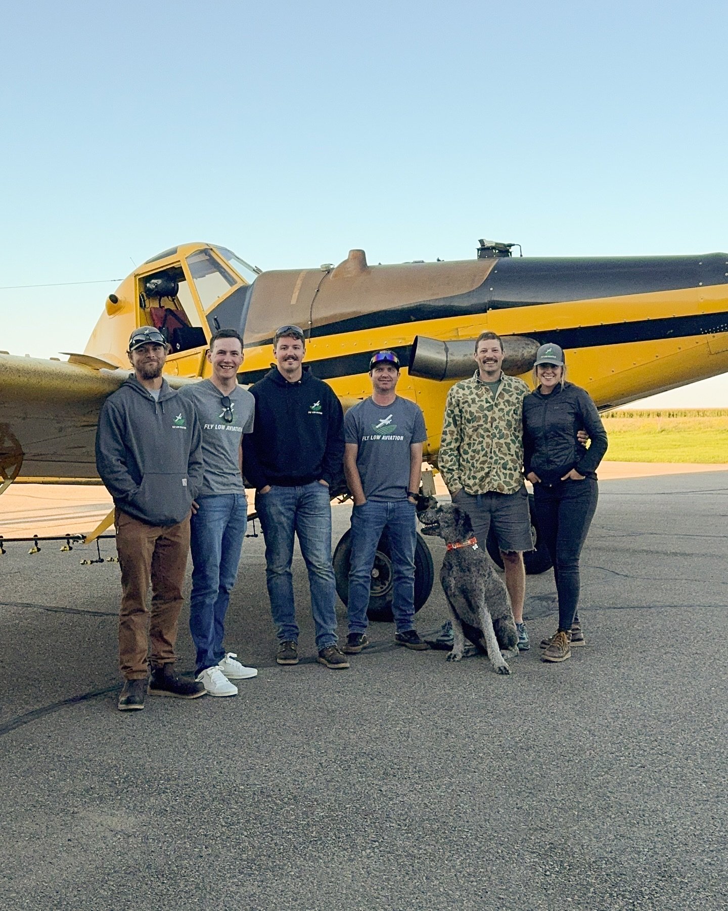 Final team pic of 2025 - a little late but this crew was the definition of dream team. This business truly only works if you have a solid crew in place and not only did these guys work extremely hard, they did so with a great attitude. Appreciate you