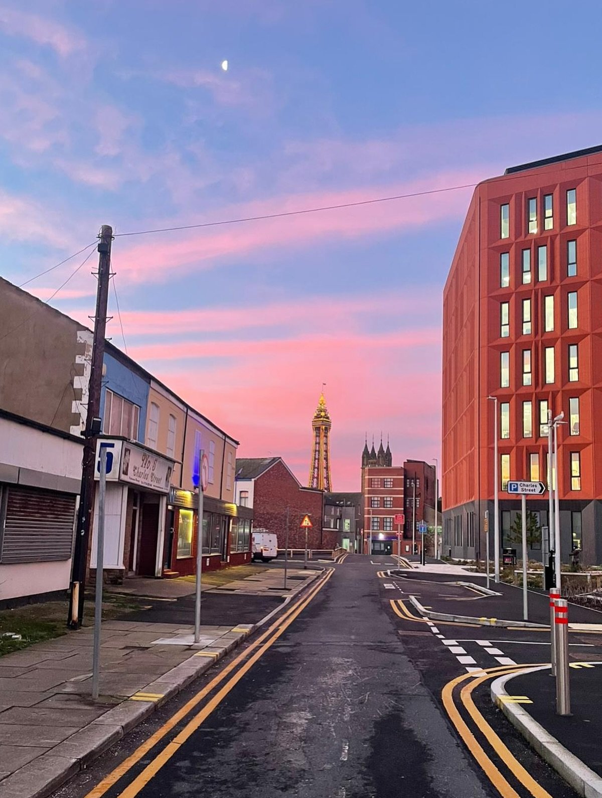 Where would you go for a relaxing writing retreat?
BLACKPOOL of course! 
We had such a brilliant time @blackpool.school.of.arts this week, writing, running theatre making workshops with students, and exploring our old haunts (as this is where we met 