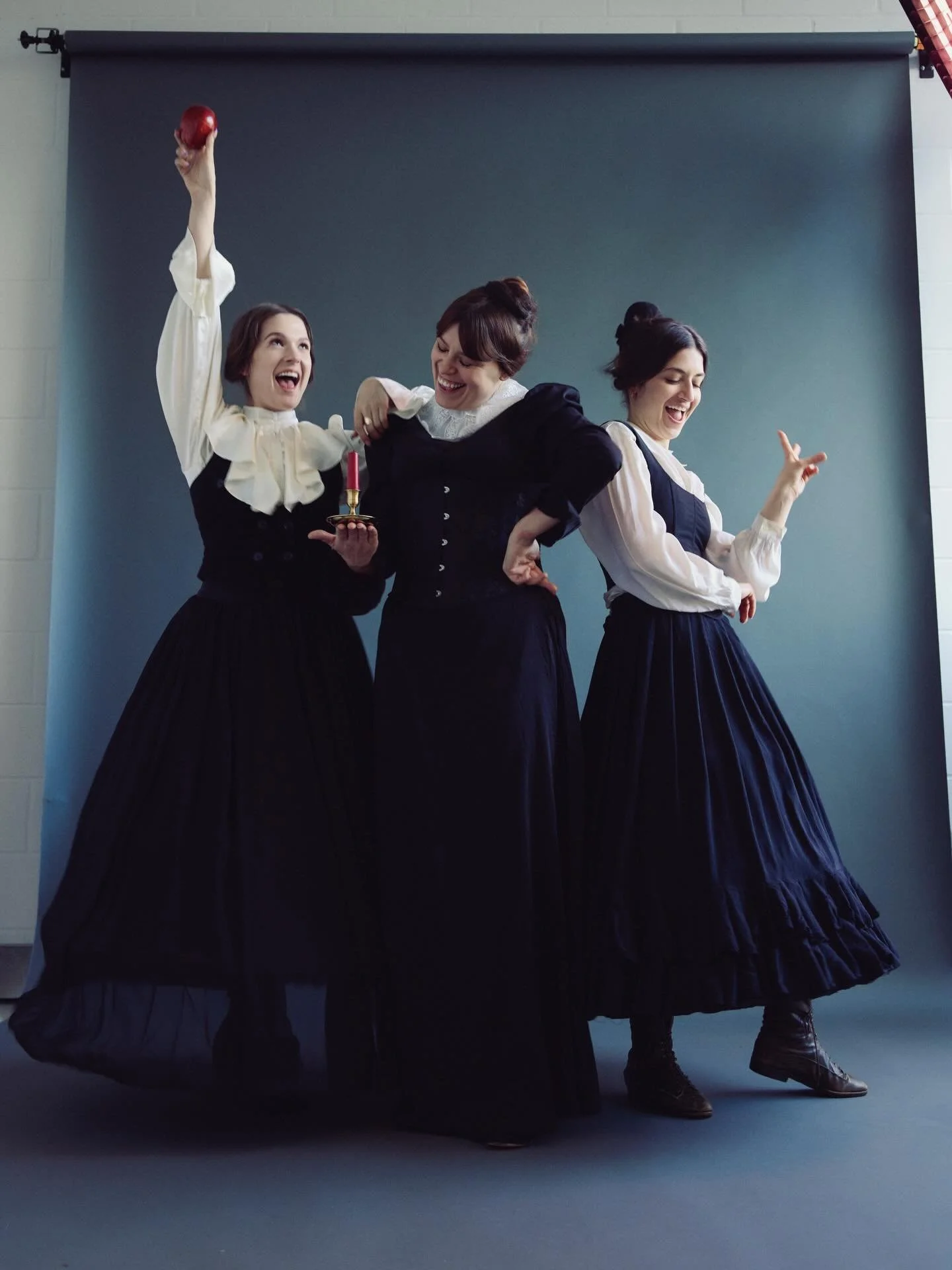 We&rsquo;re very excited that rehearsals start this week for the development of Rochester Knockers! 🔮

Swipe Right OGs @tashmaaan and @kerriethomason are joined by the incredible @tamsindowsett to make up the cast! Meet the Fox Sisters! ✨

Cute BTS 