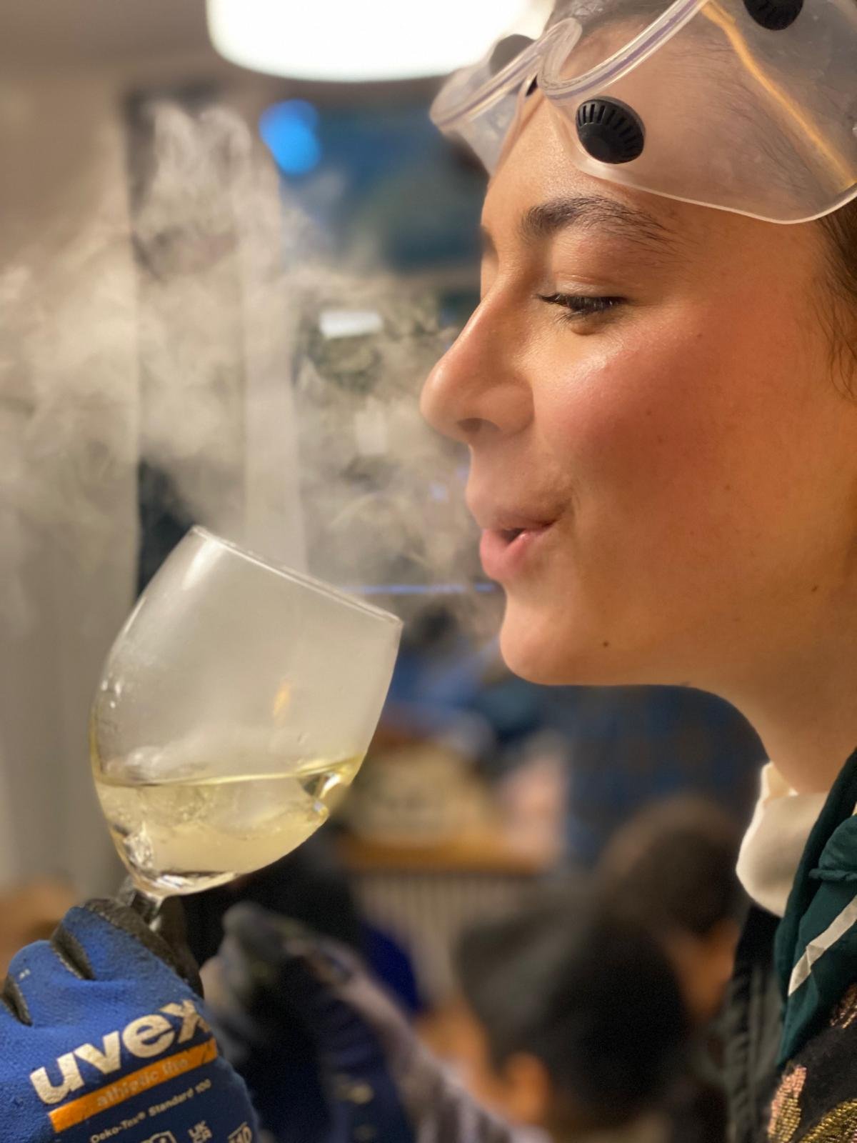 Trockeneis und Weisswein