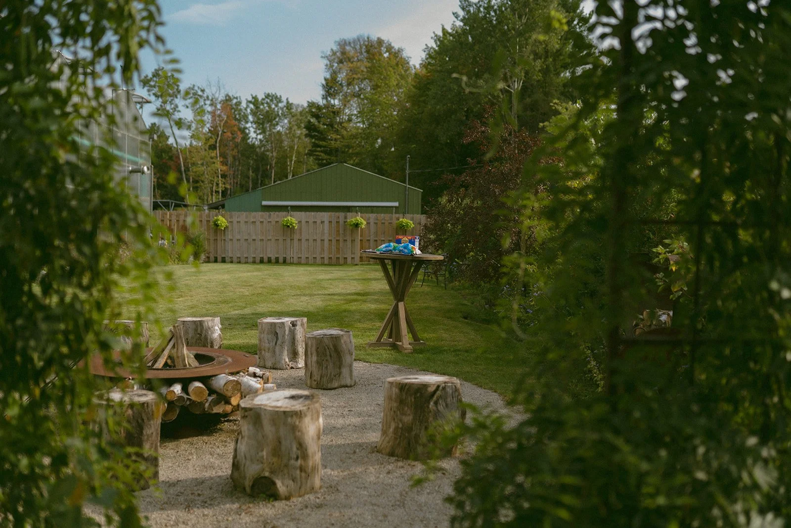  
  Photo Credit: 
   Sabrina Leigh Studios  
  assist 
   KT Creative Photography 
 