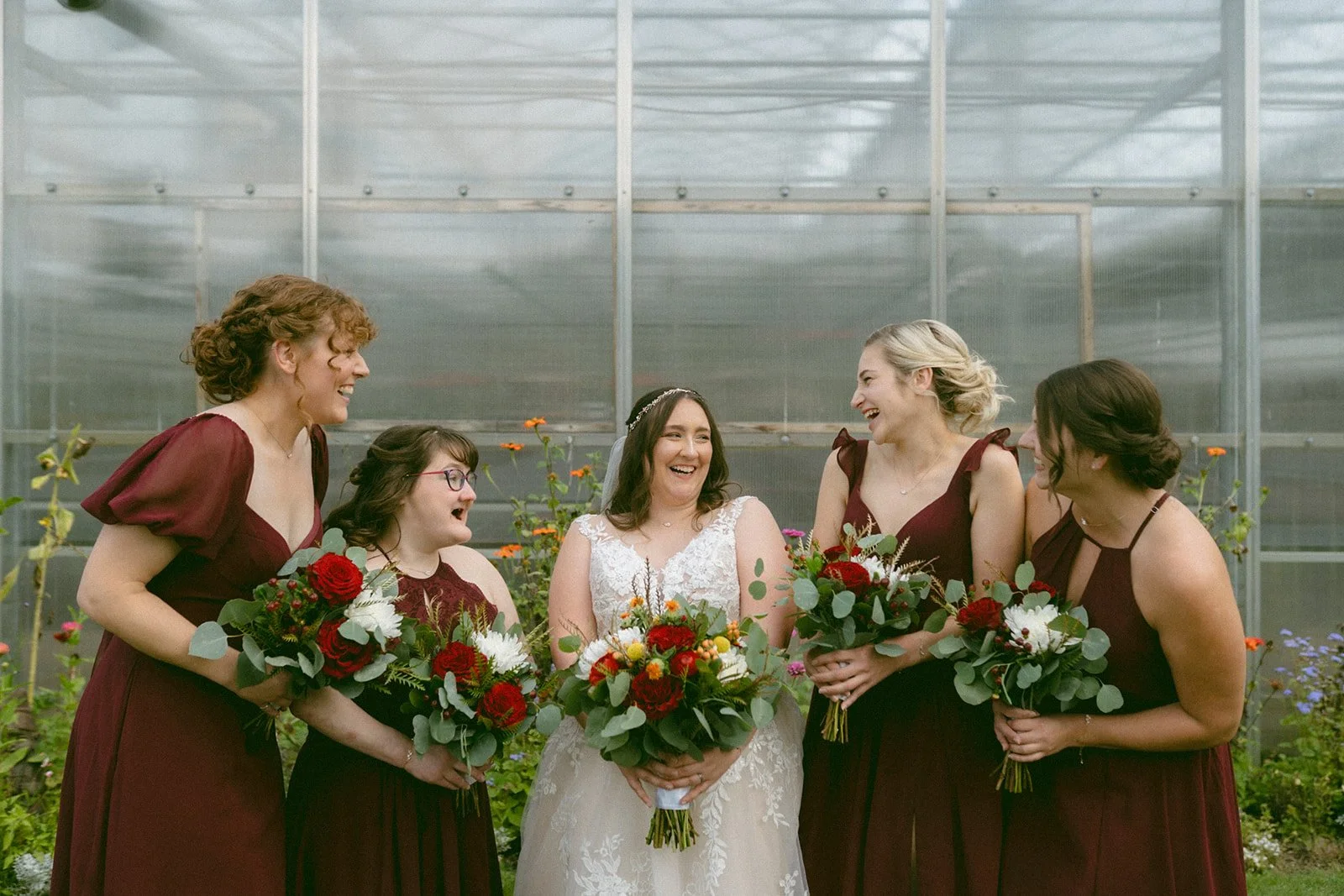  
  Photo Credit: 
   Sabrina Leigh Studios  
  assist 
   KT Creative Photography 
 