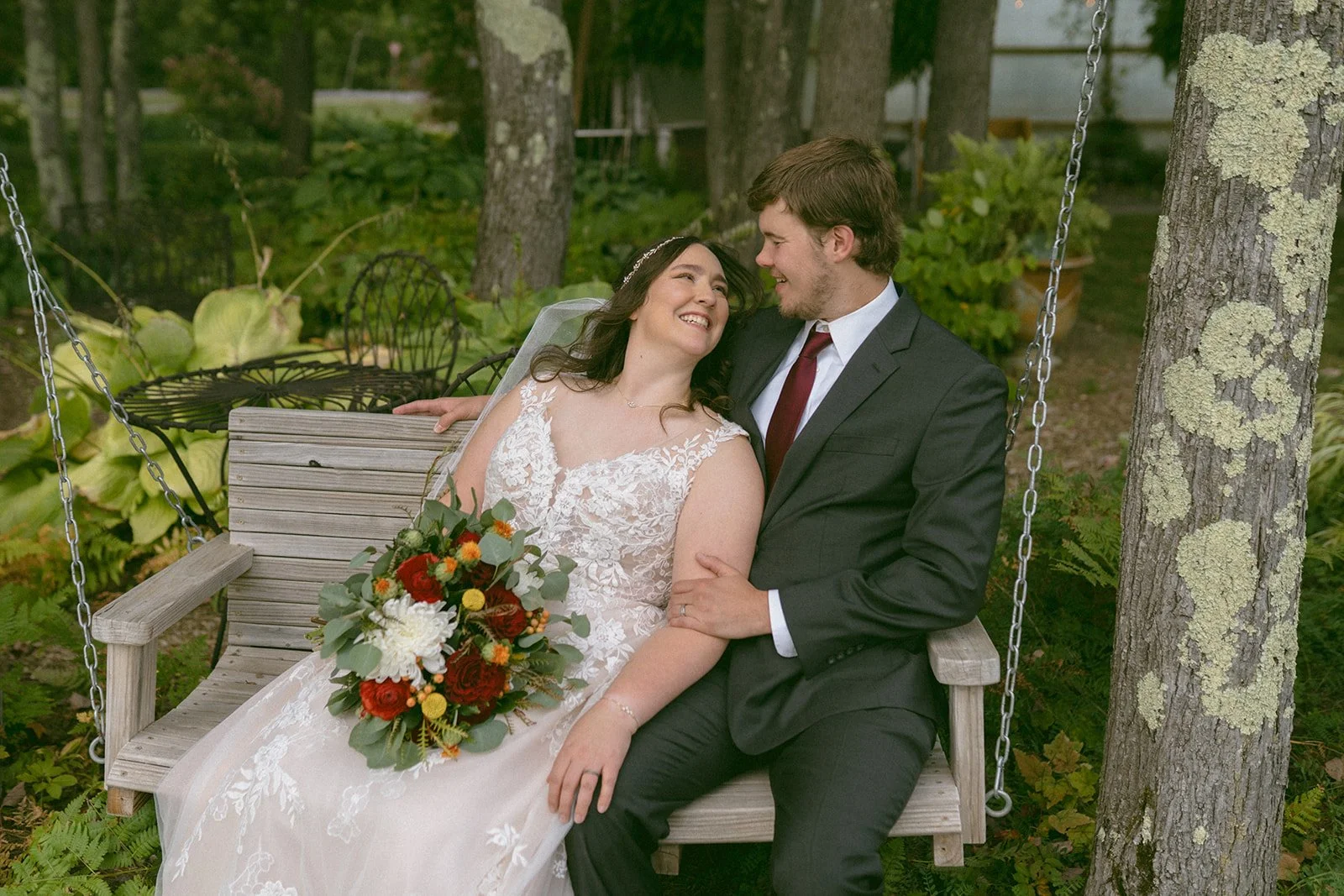  
  Photo Credit: 
   Sabrina Leigh Studios  
  assist 
   KT Creative Photography 
 