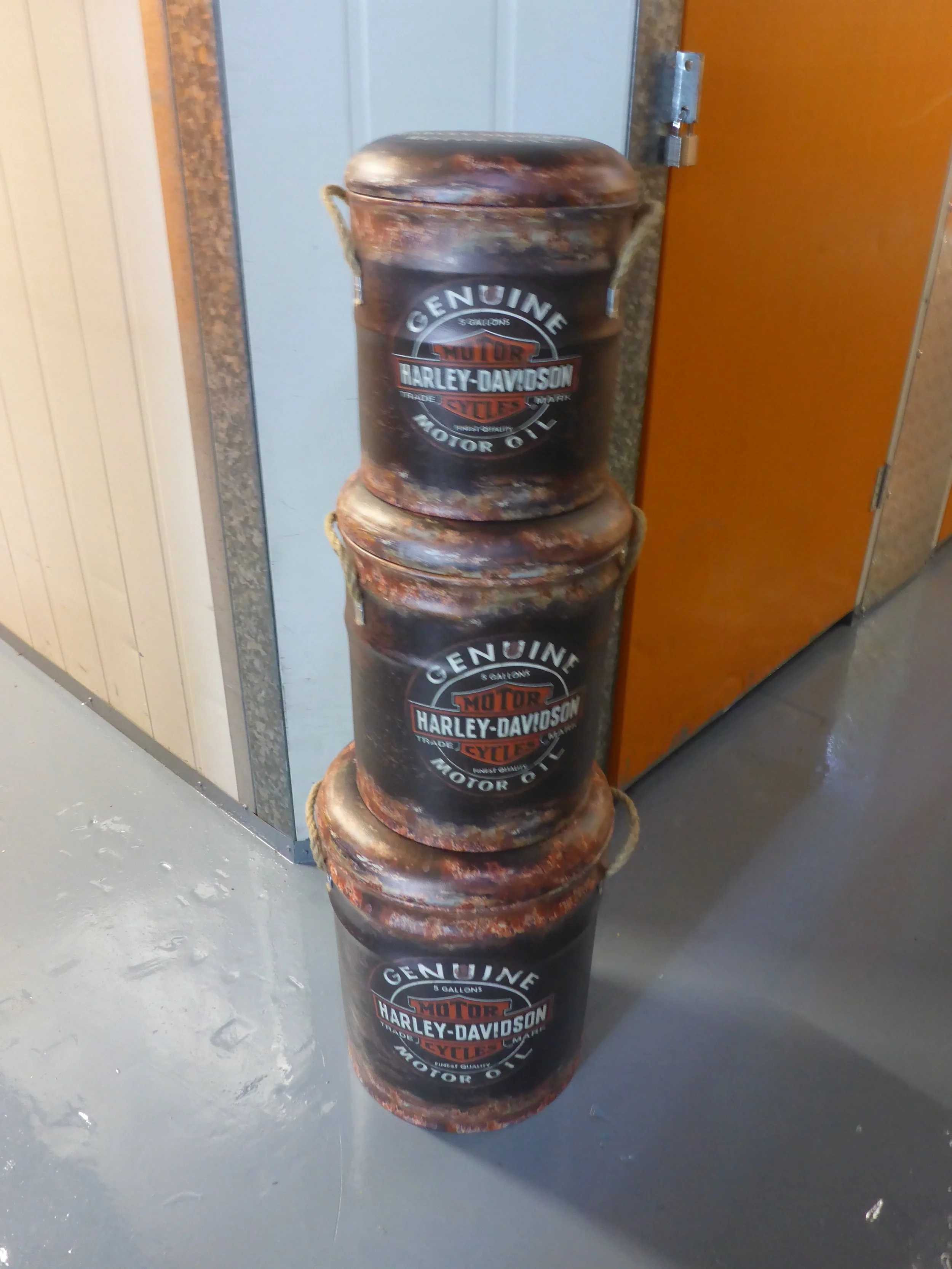 Harley Davidson Metal Stool Padded Storage Seats Retro Vintage Design 32cm 37cm 44cm High (1).JPG