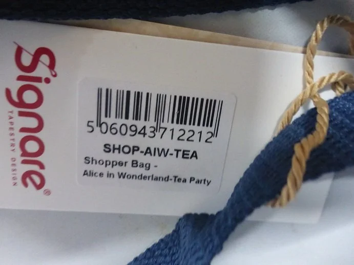 Signare Alice In Wonderland Nothing But Card Shopper Tote Shoulder Bag Shop Blue SHOP-AIW-TEA (9).JPG