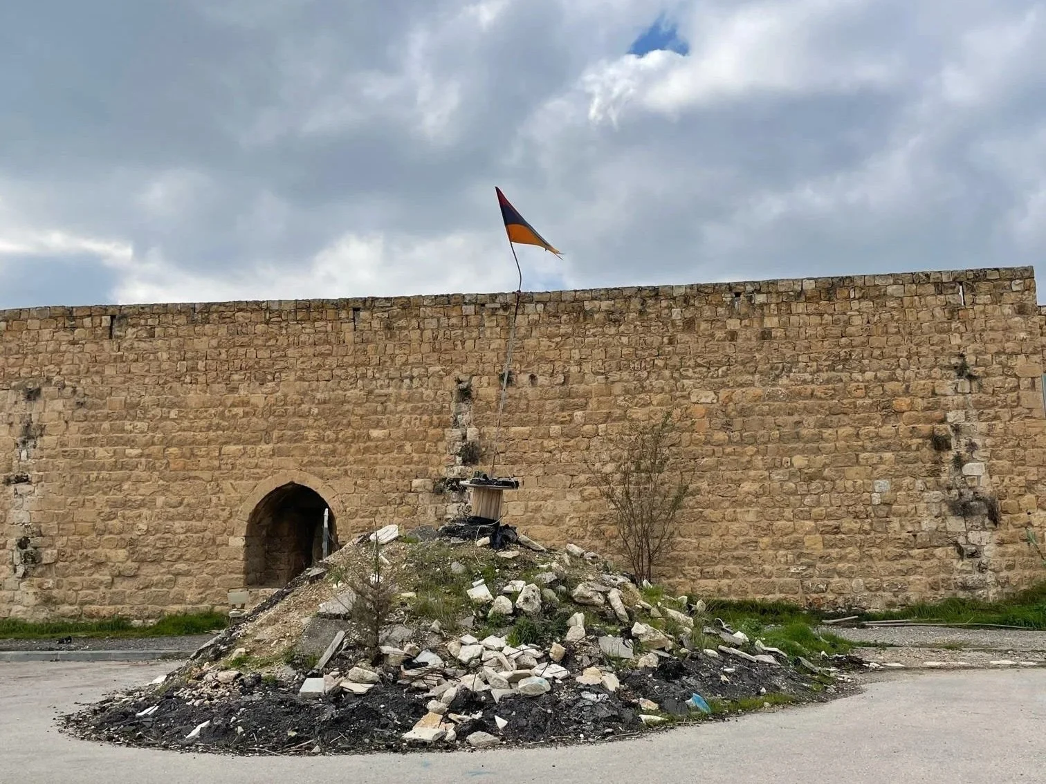 Living Stones of the Land