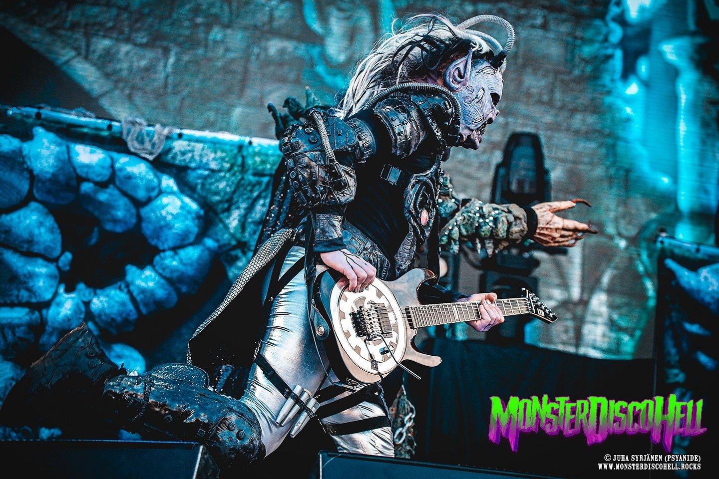 We all know Kone likes to zip and zoom around the stage really fast, but help me out here, monstermaniacs! Where is he off to in such a hurry in this previously unused photo from Rockfest, Hyvink&auml;&auml; on June 8th 2023? You need a quick trigger