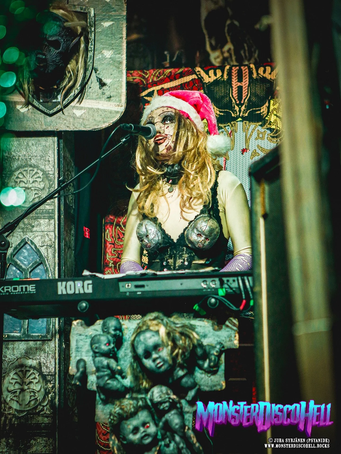 It&rsquo;s finally Friday and the weekend is almost here, monstermaniacs! What an exhausting and rough week it&rsquo;s been&hellip; But we&rsquo;re almost there, just a few more hours to go! And it&rsquo;s the last Hella Good Friday before Christmas,