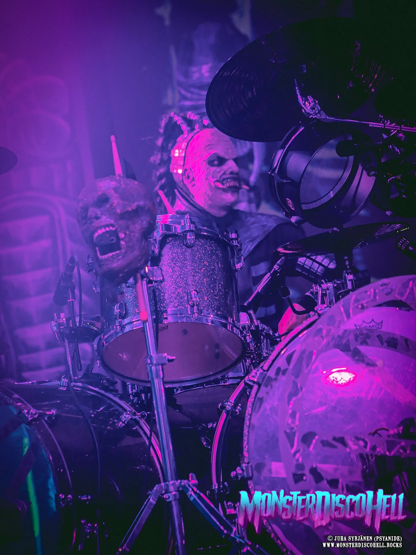 Yep, here we are once again. New week and new Manaday ahead of us. It&rsquo;s gonna be rough and this freezing cold wave doesn&rsquo;t help at all. Ugh. But we&rsquo;ll make it through! And we&rsquo;ll let Mana help us overcome all our stupid stuff. 