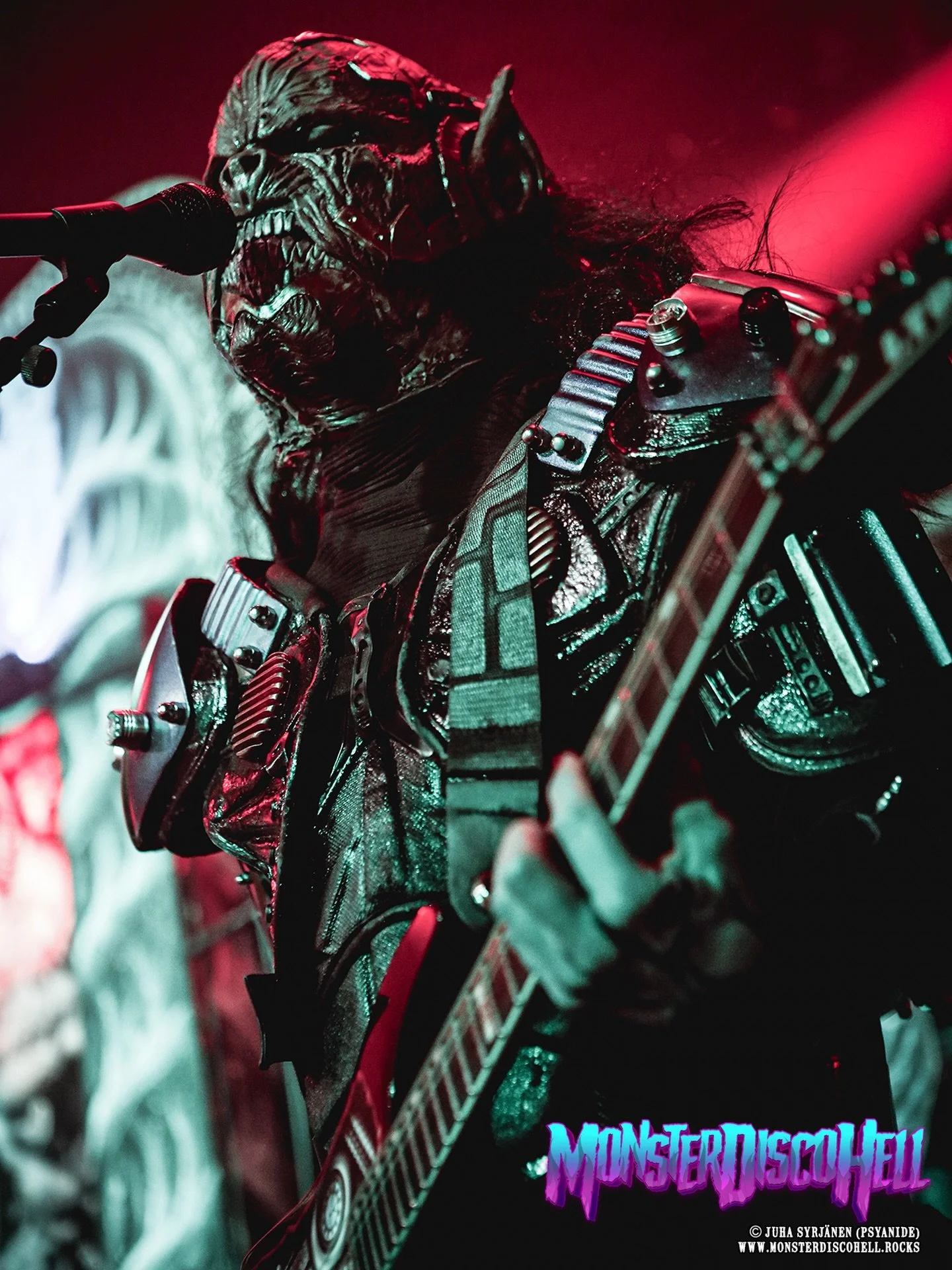 The mid-week mechanical machine monsterman madness moment is where it&rsquo;s at, maniacs! Nothing much to say here, so let&rsquo;s just enjoy this previously unused shot of Kone the space goblin really getting into it, feeling and living it, taken a