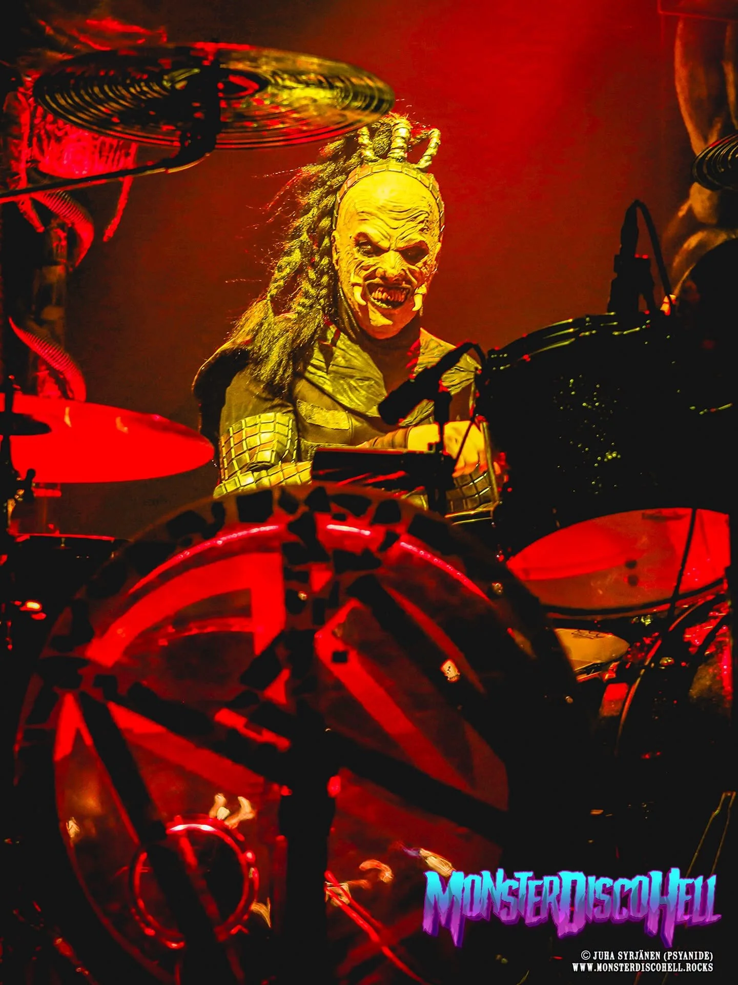 It&rsquo;s time to start another new week. The weekend just had to be too short again, way too short. But a lot of things happened with my own band @honeyhellraiserofficial , so I&rsquo;m just gonna ride that high for a while. Stay tuned, everyone! B