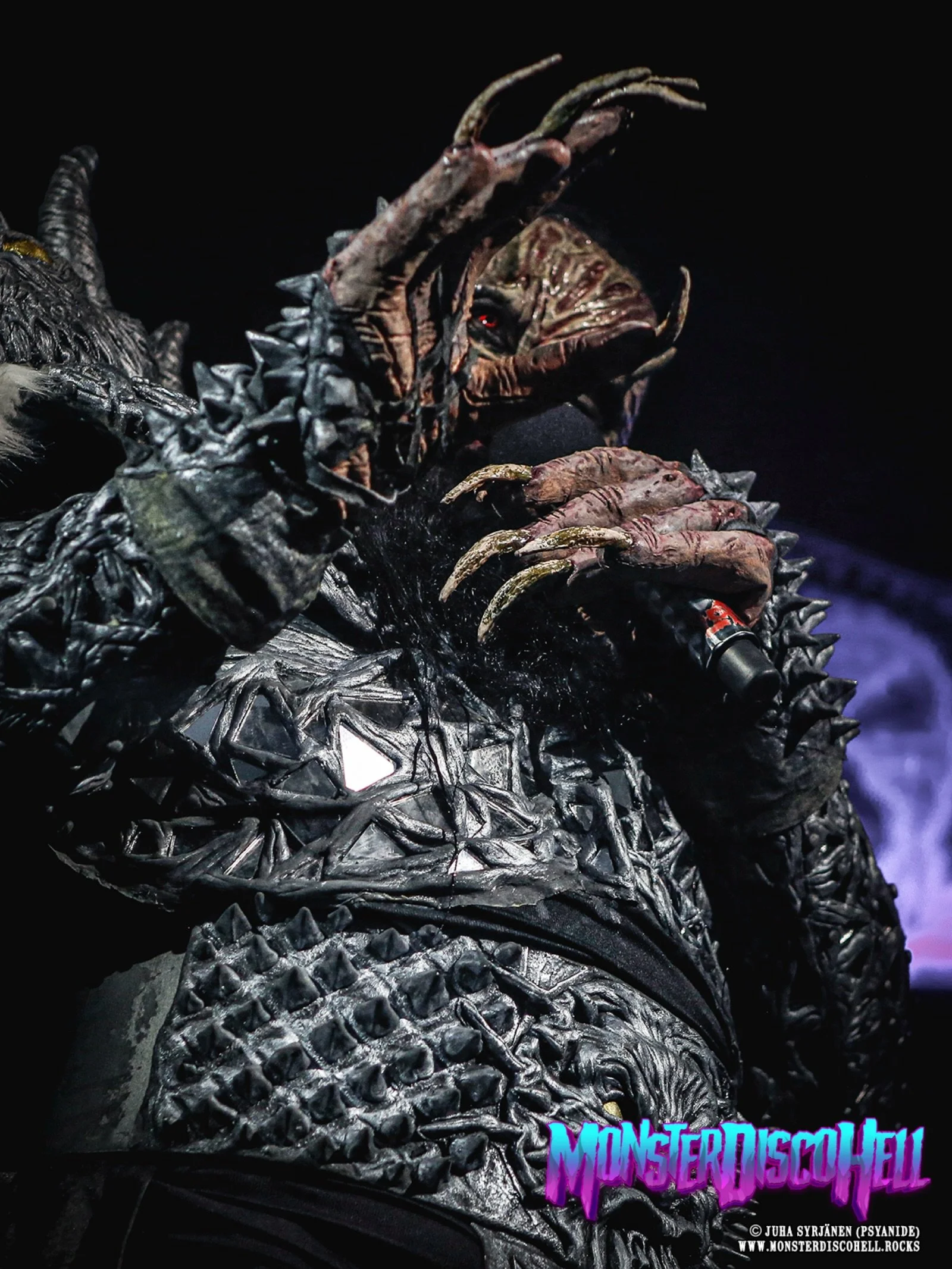 Happy Sunday, monstermaniacs! And to all MOMstermaniacs out there, happy Mother&rsquo;s Day! In today&rsquo;s Sunday Sundries, I wanted to share a photo that first looked like straight trash, shift+delete levels of failure, unusable in every way, but