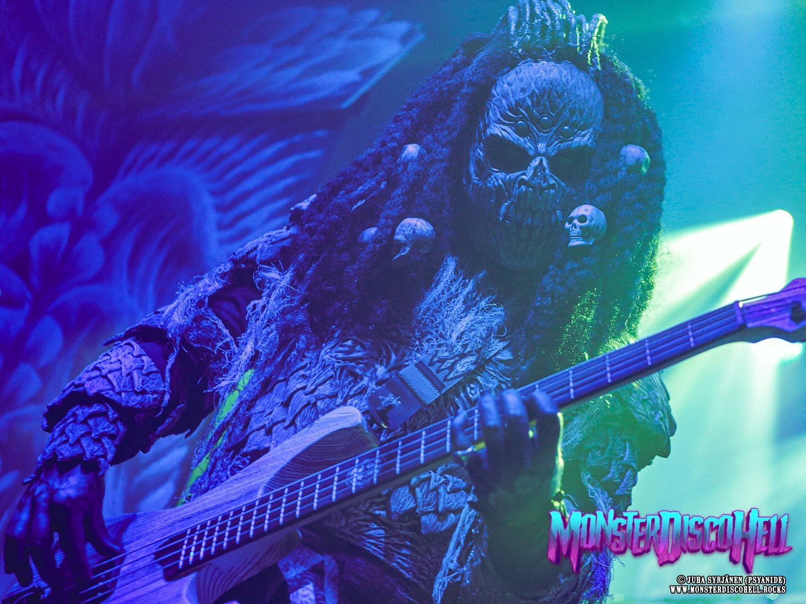 Happy Hiistai, maniacs! Yeah, it&rsquo;s that day of the week again! Here&rsquo;s a previously unused shot of the Reptroll Swampo loving his time up on stage at Tavastia, Helsinki on March 22nd 2025. In fact, there&rsquo;s something pretty rare happe