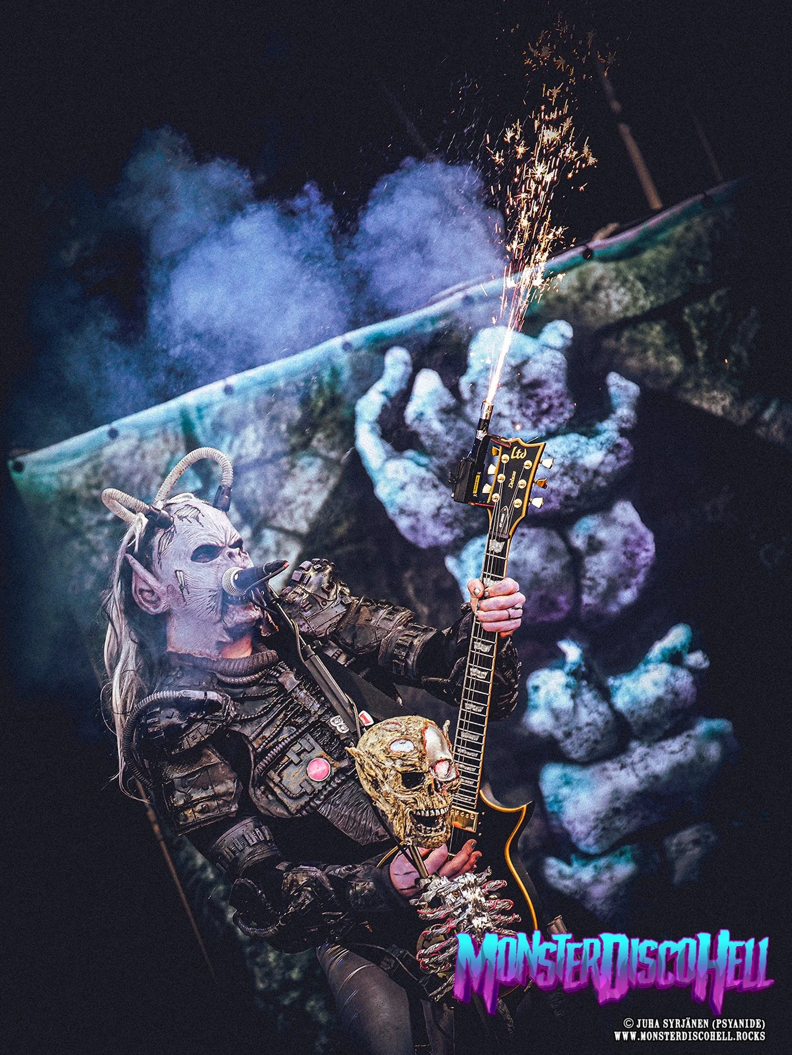 It&rsquo;s Wednesday, so here&rsquo;s a previously unused, Screem Writers Guild era shot of Kone for our mid-week mechanical machine monsterman madness moment, taken at Rockfest, Hyvink&auml;&auml; on June 8th 2023. So, it&rsquo;s July now already, w
