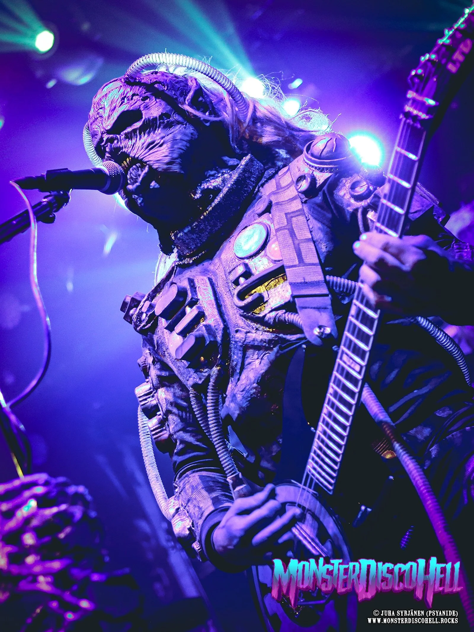 For today&rsquo;s mid-week Kone post, we&rsquo;ll have this pretty sweet, never-before-seen shot of the space goblin, from back when he was still the shiny new guy! This pic was taken at the Lordiversitour show at Tavastia, Helsinki on December 8th 2