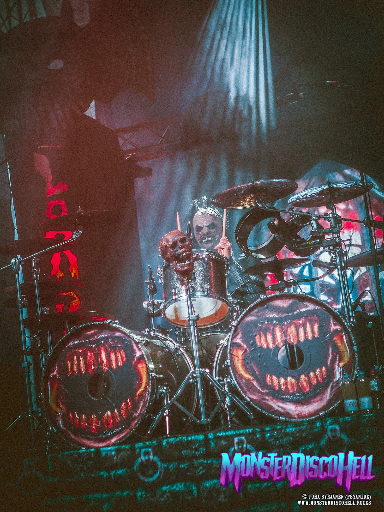 Oh well, it&rsquo;s Manaday again! It&rsquo;s manadatory here on MDH to start the week with a Manaday, and today we&rsquo;ll do it with the help of this shot I took at Logomo, Turku on August 21st 2026. Those bass drum heads, reminding us of Kita&rsq