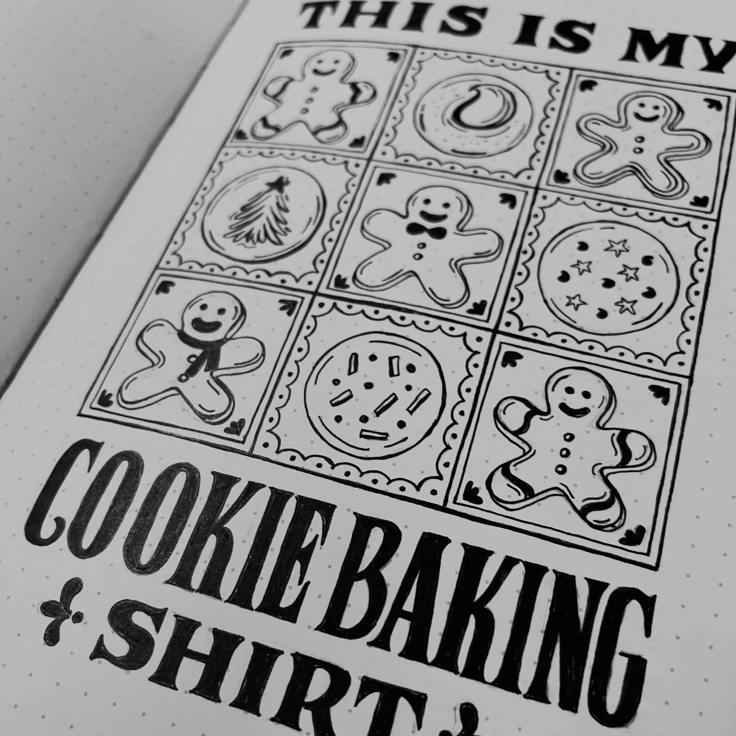 Turning royal icing and cookies into a masterpiece this holiday season. 🎄🍪