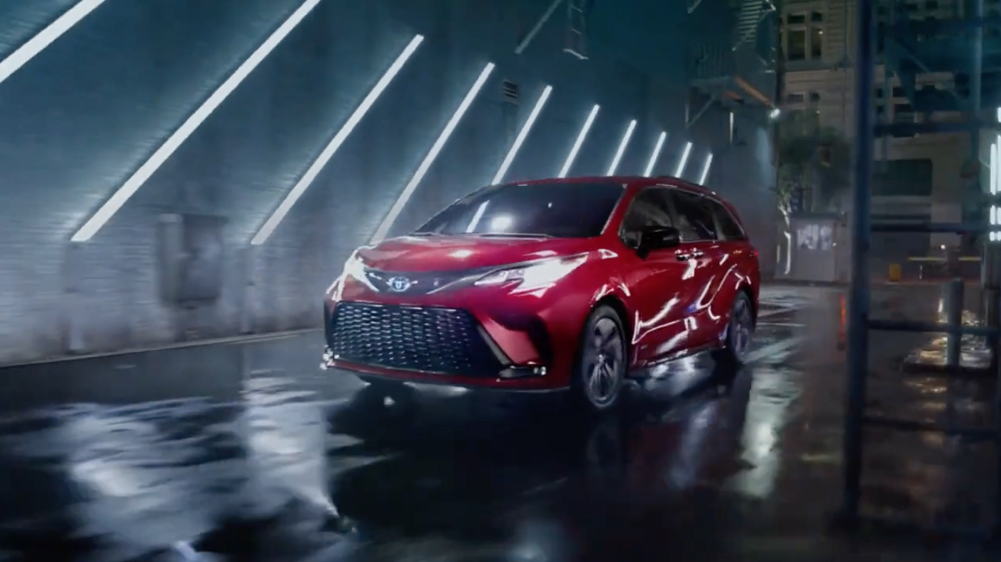 Toyota Sienna - "Lucky"