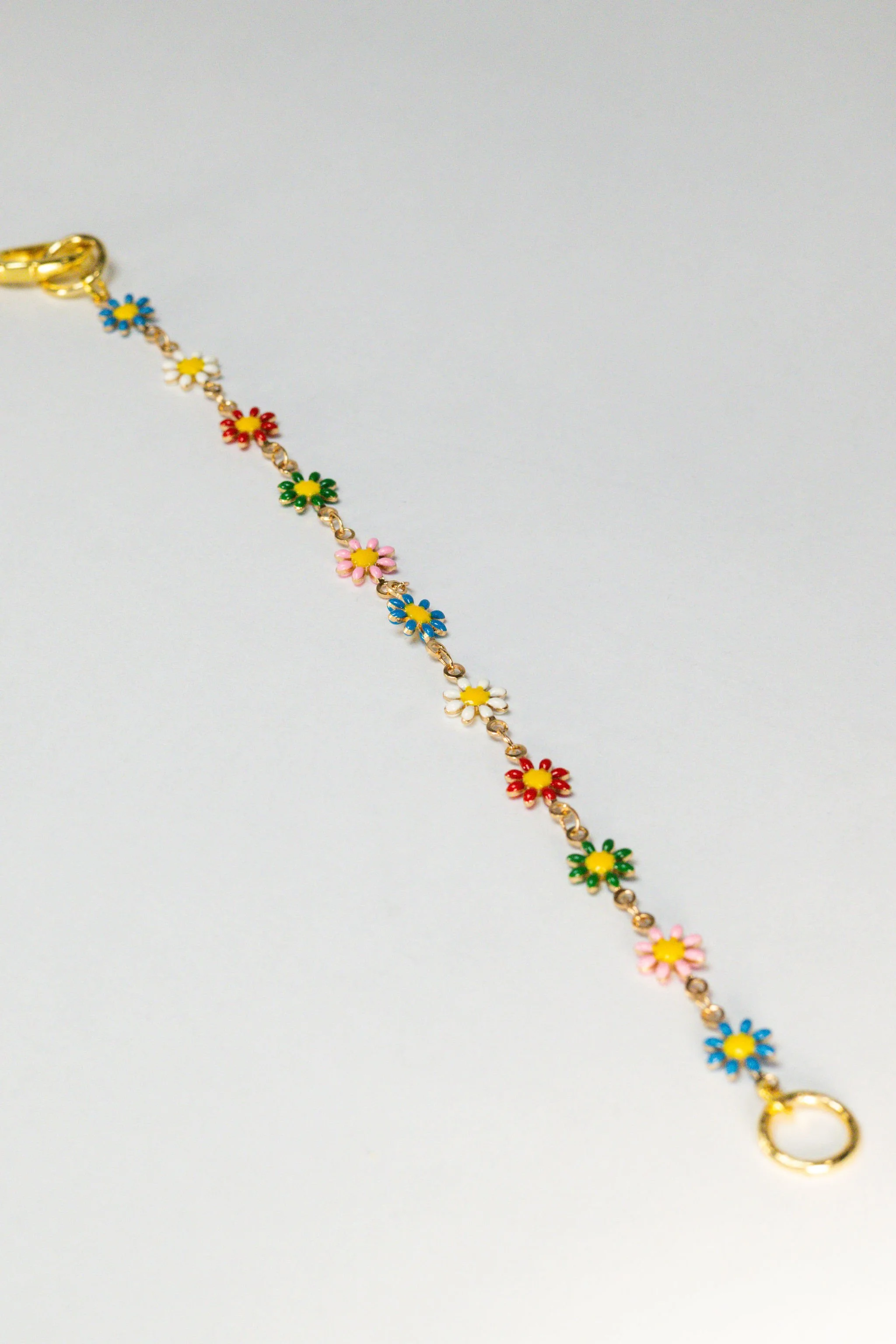 Jrny Daisy Bracelet M 2.jpg (Copy)